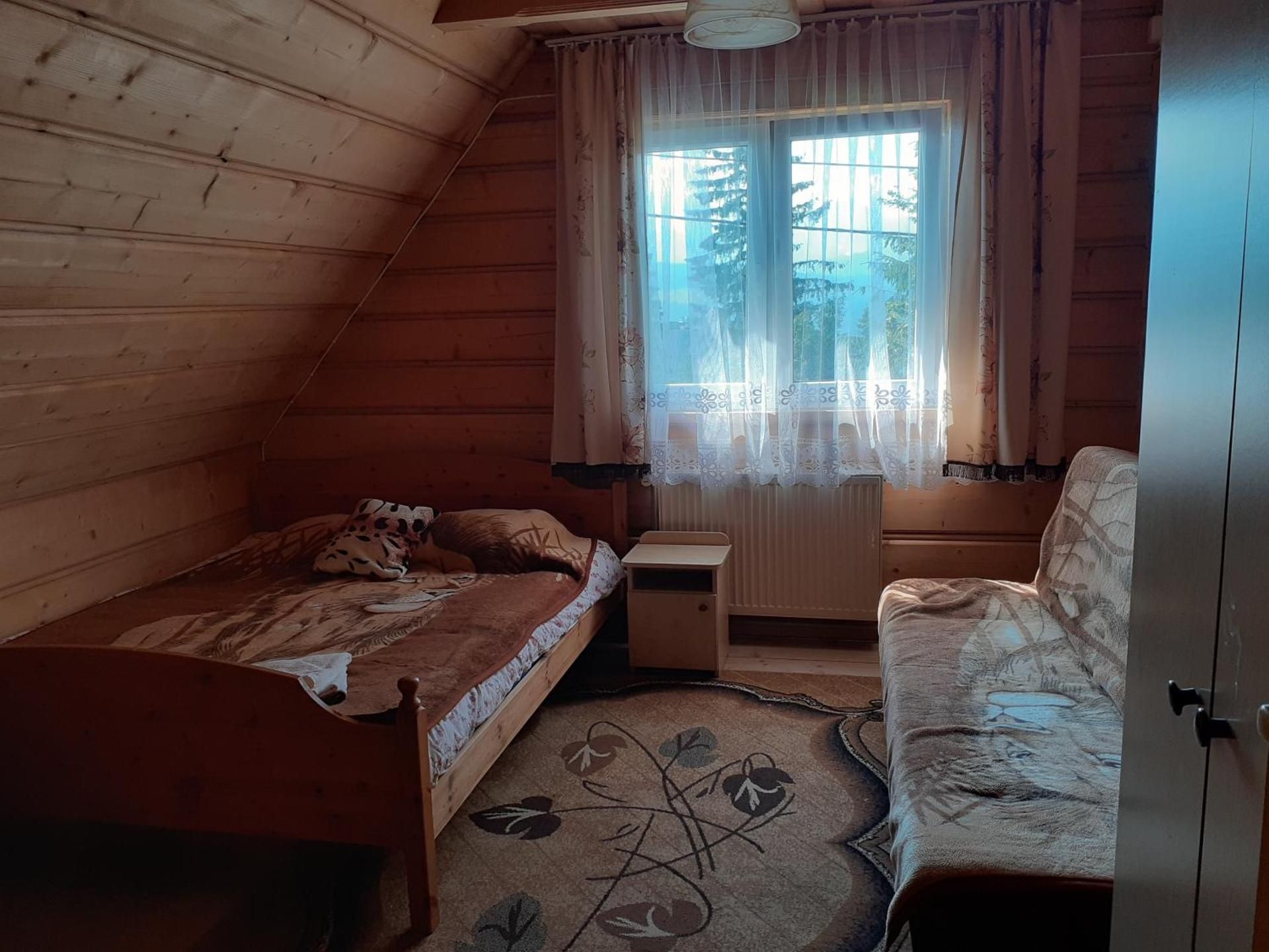 Basic Triple Room