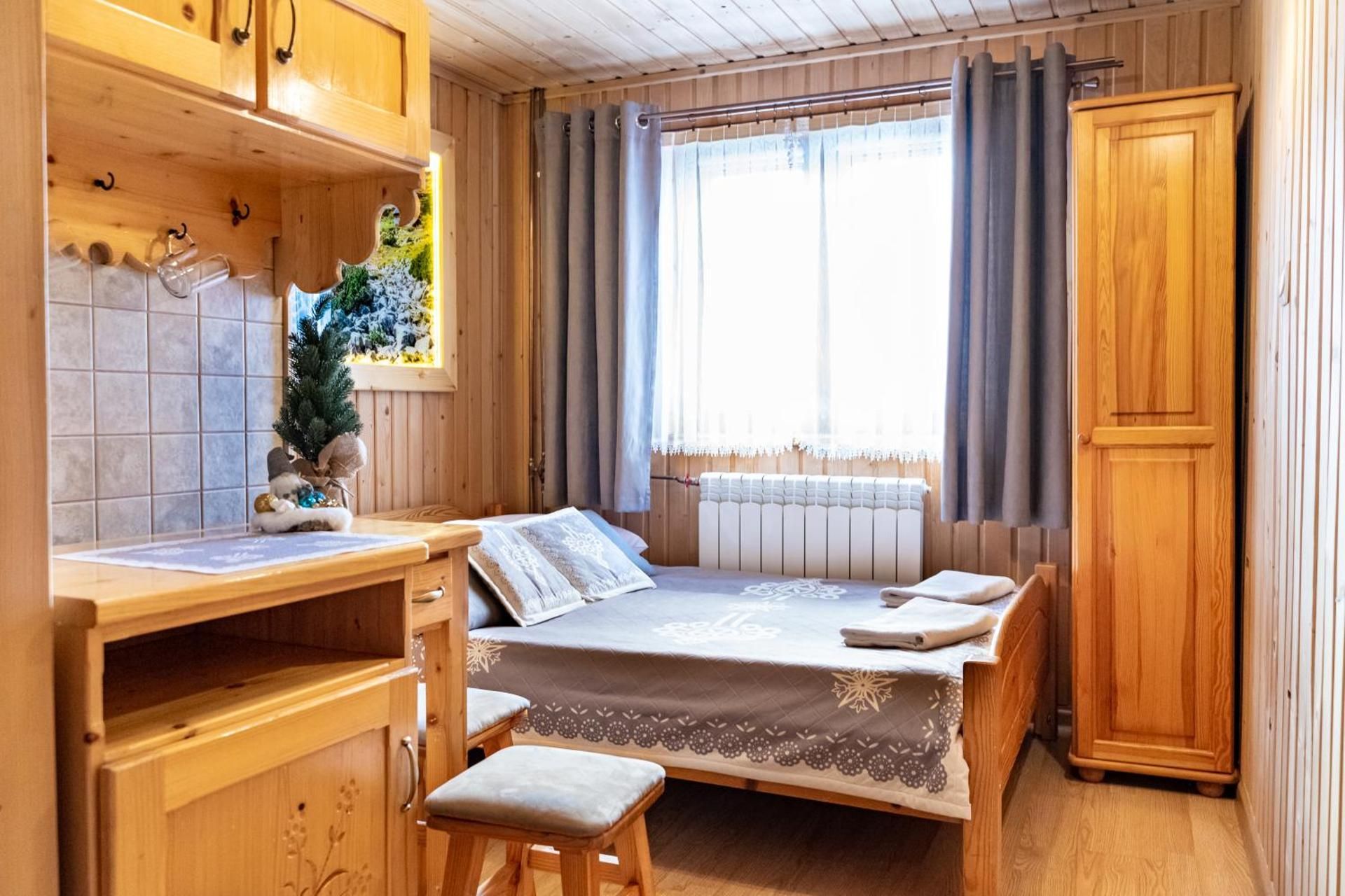 Double Room with Mountain View