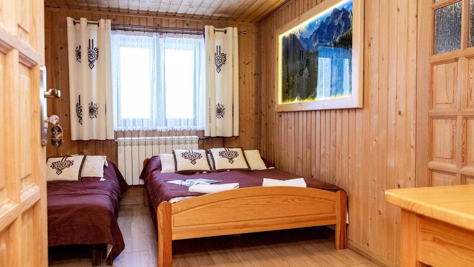 Triple Room with Mountain View