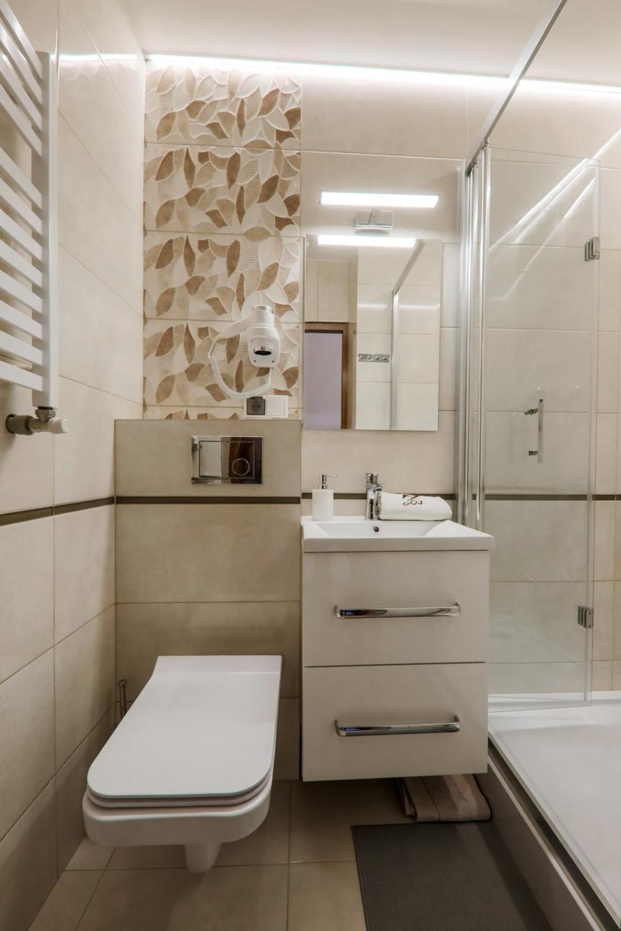 Superior Double or Twin Room with Mountain View