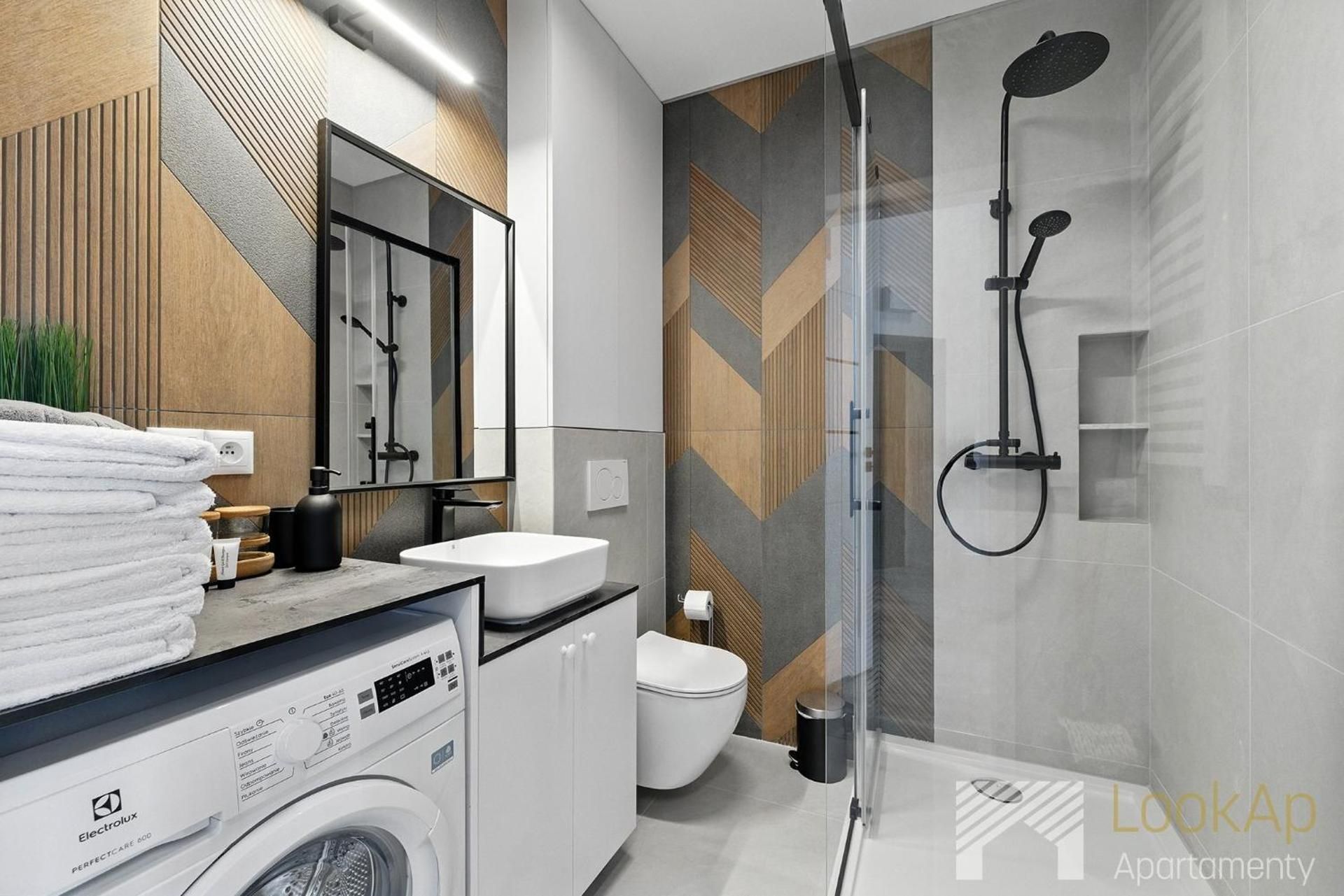 Two-Bedroom Deluxe Apartment