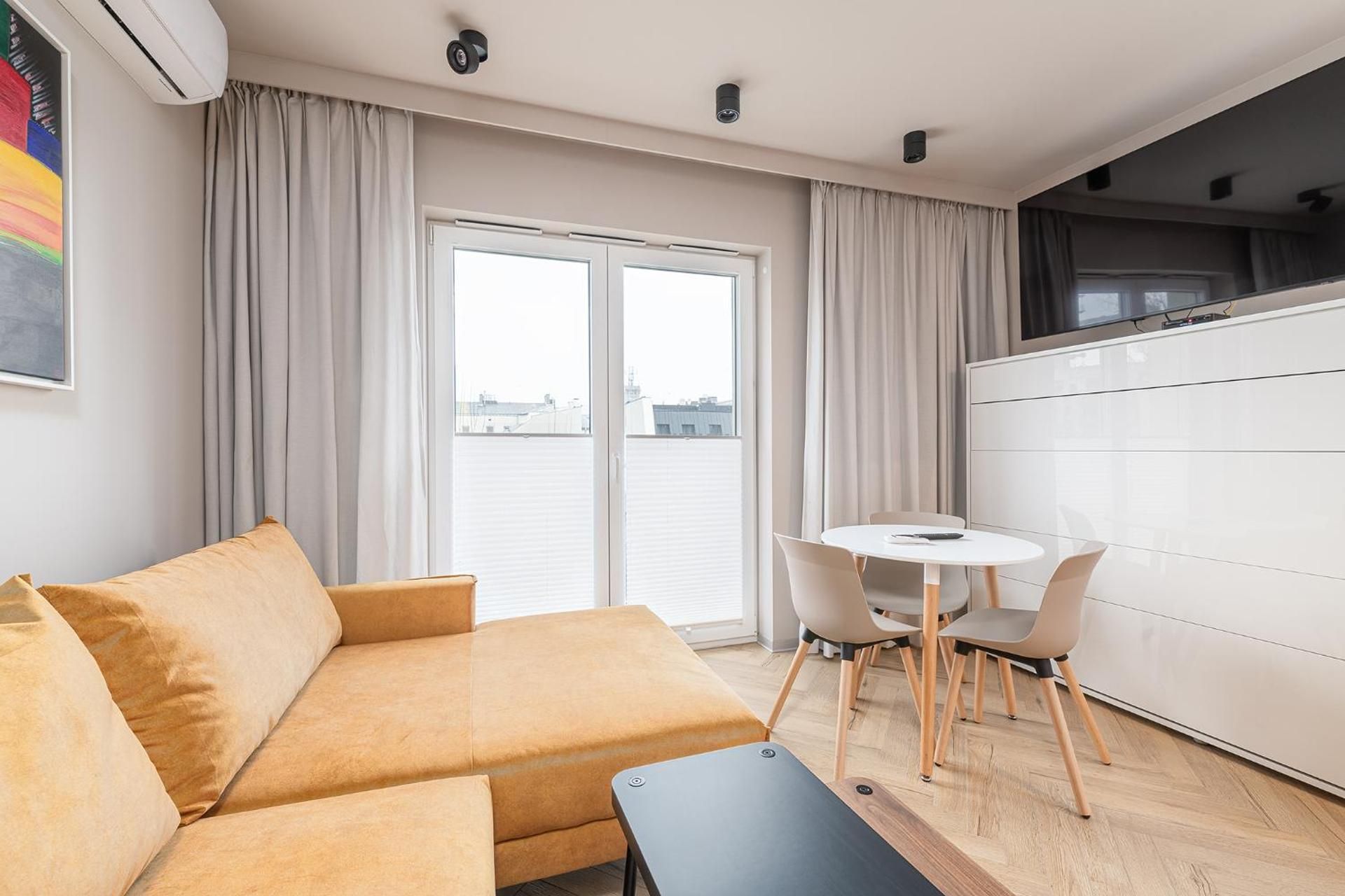 Studio Apartment with Balcony