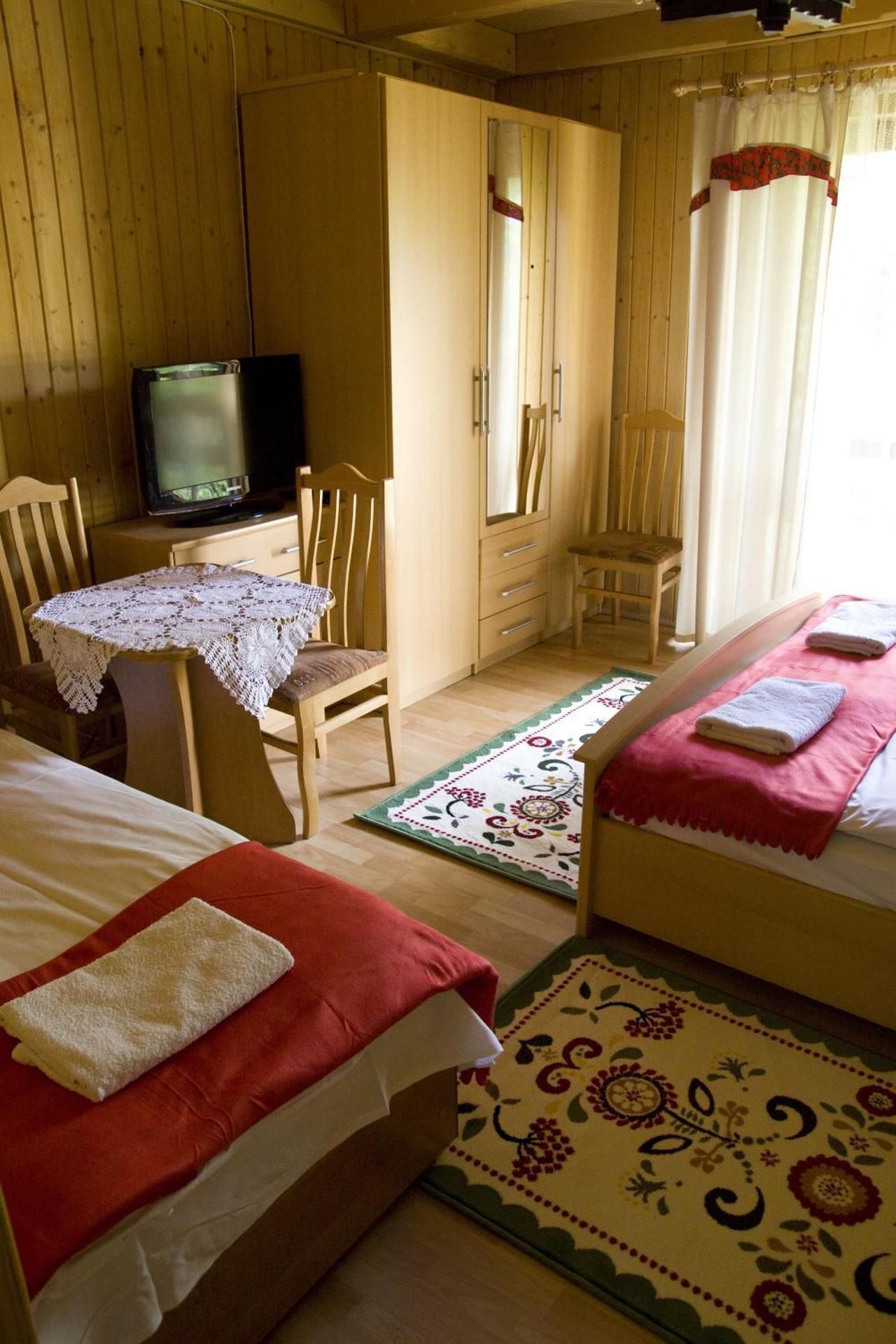 Double or Twin Room with Shared Bathroom