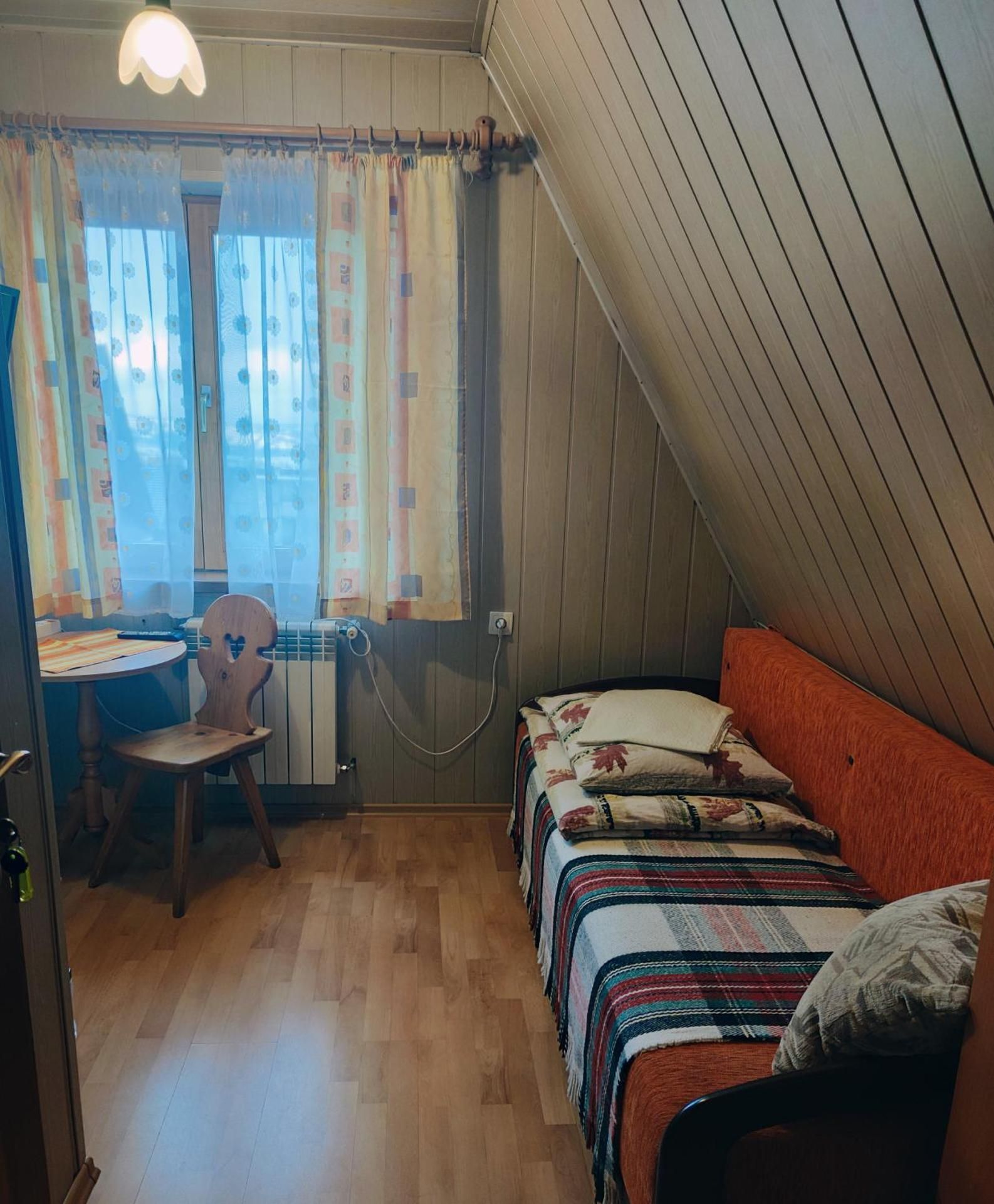 Single Room With Private Bathroom