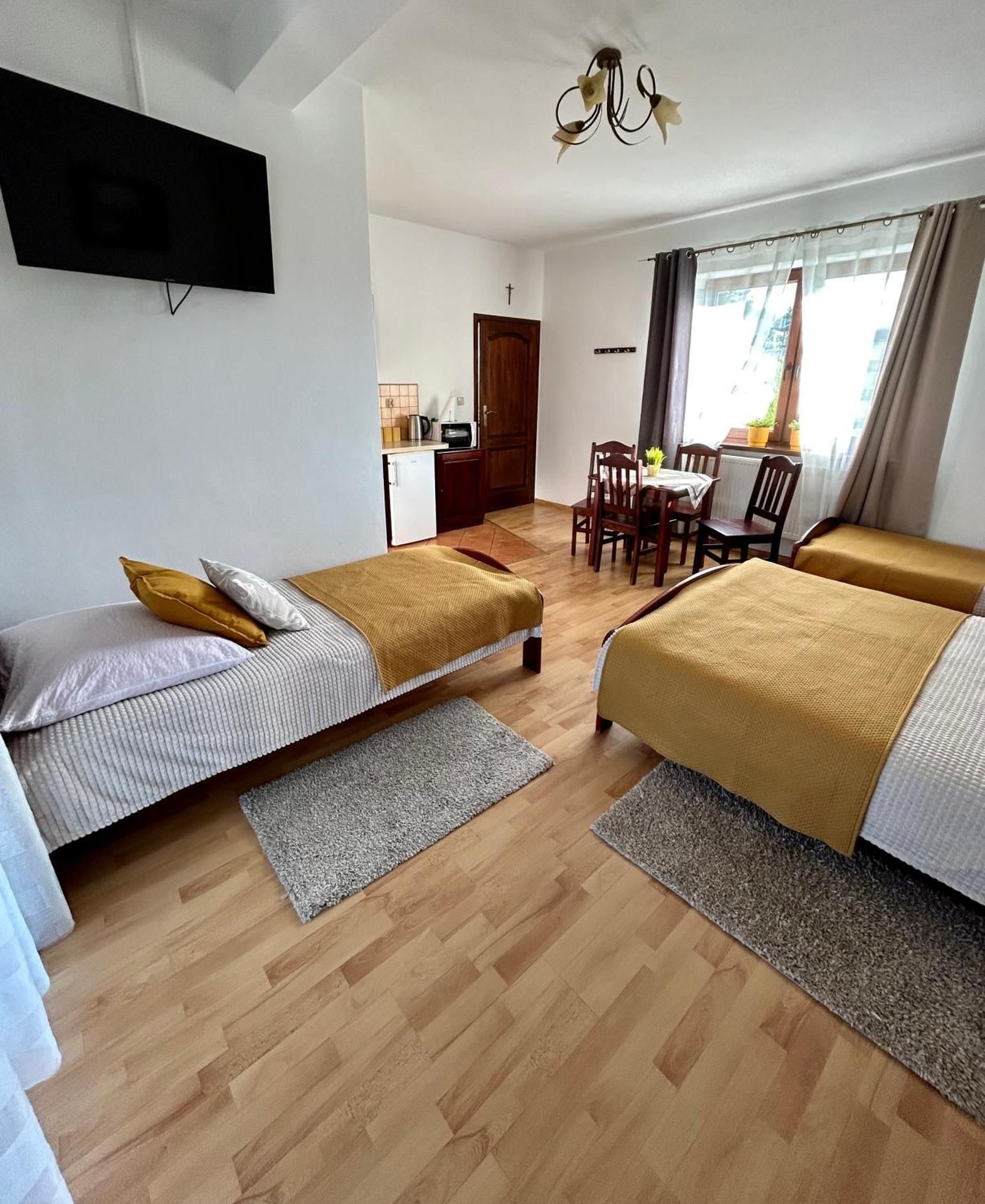 Quadruple Room with Mountain View