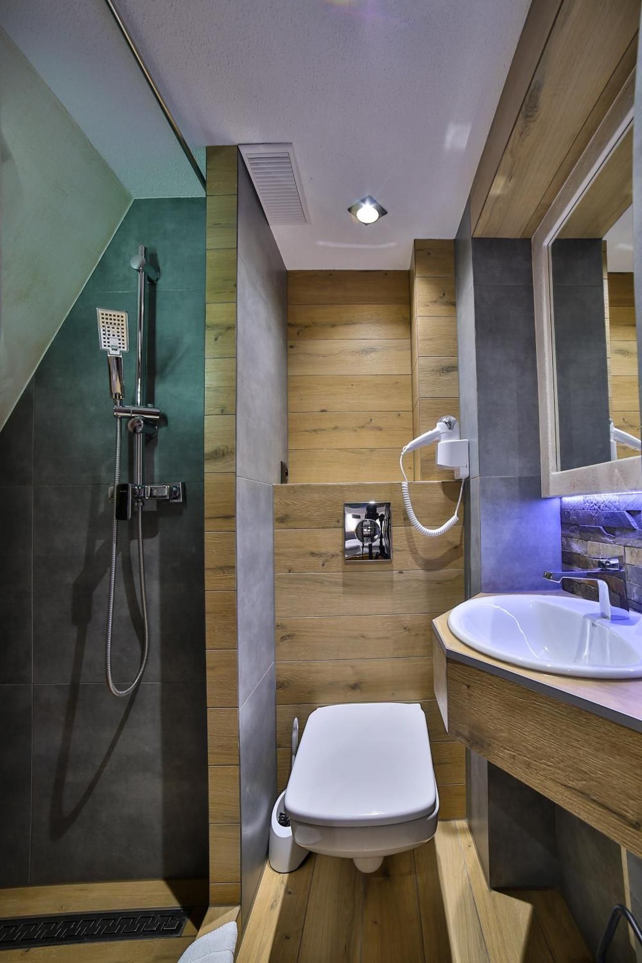 Classic Triple Room