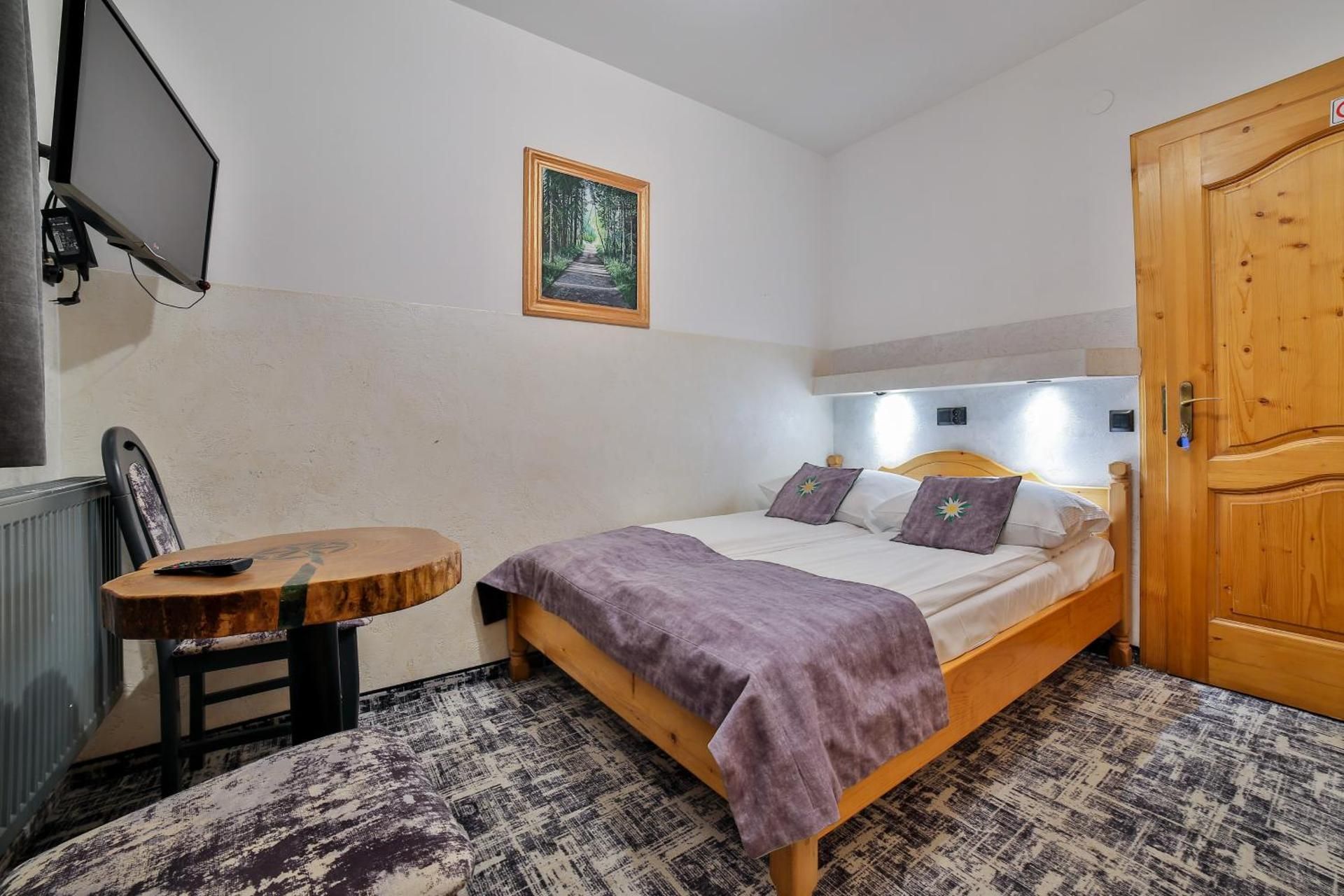 Economy Double Room