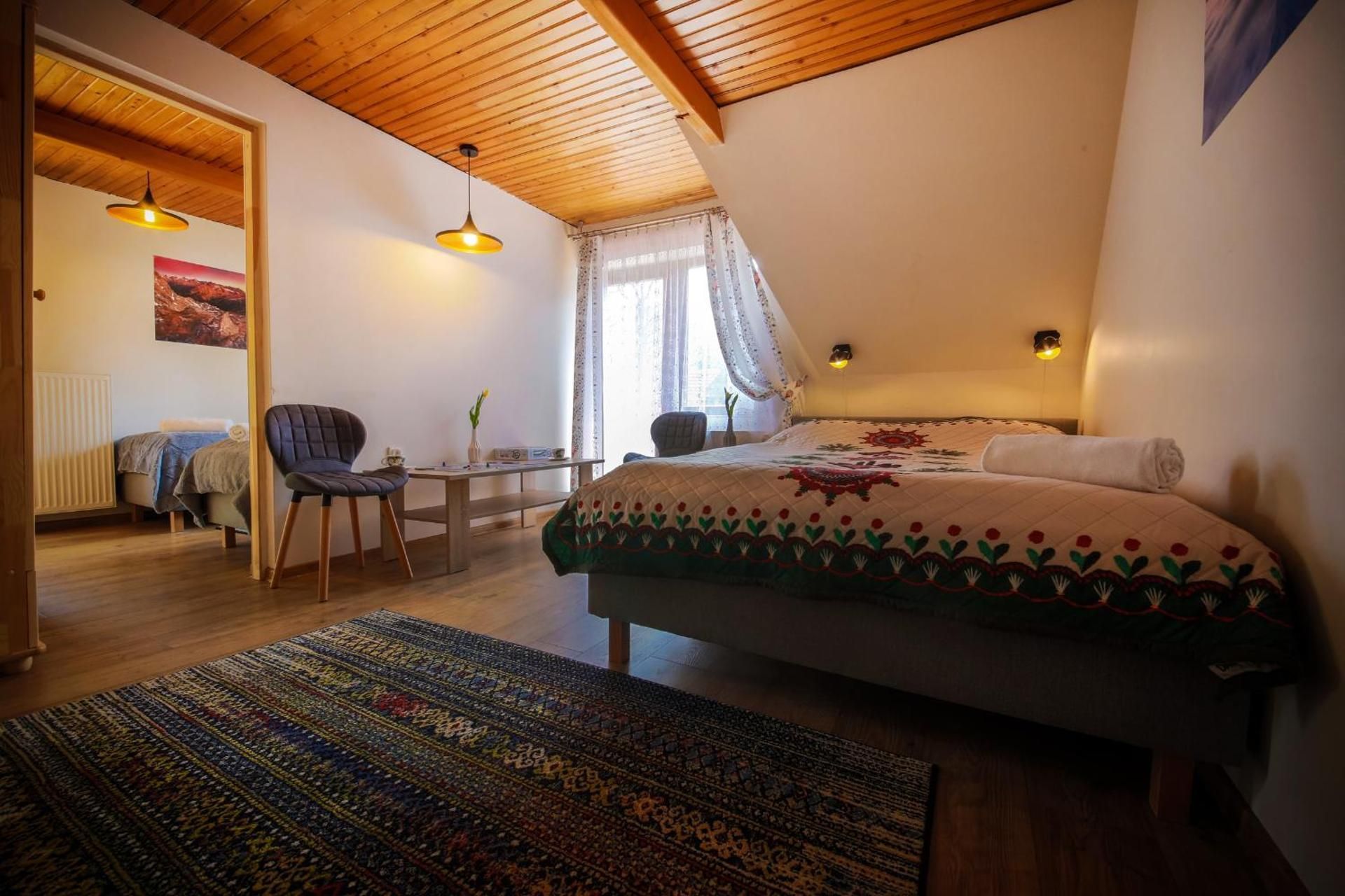 Quadruple Room with Mountain View