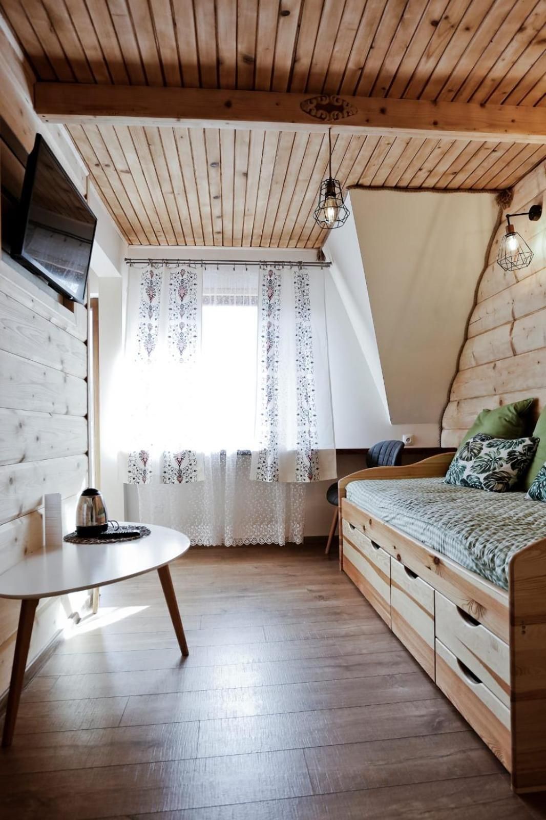 Suite with Mountain View