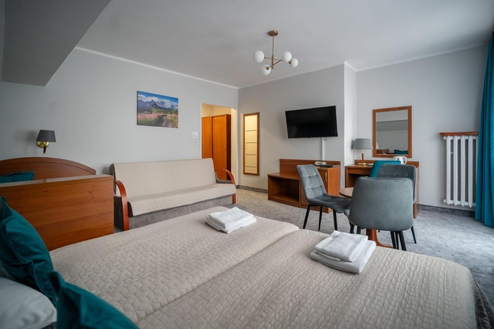 Triple Room
