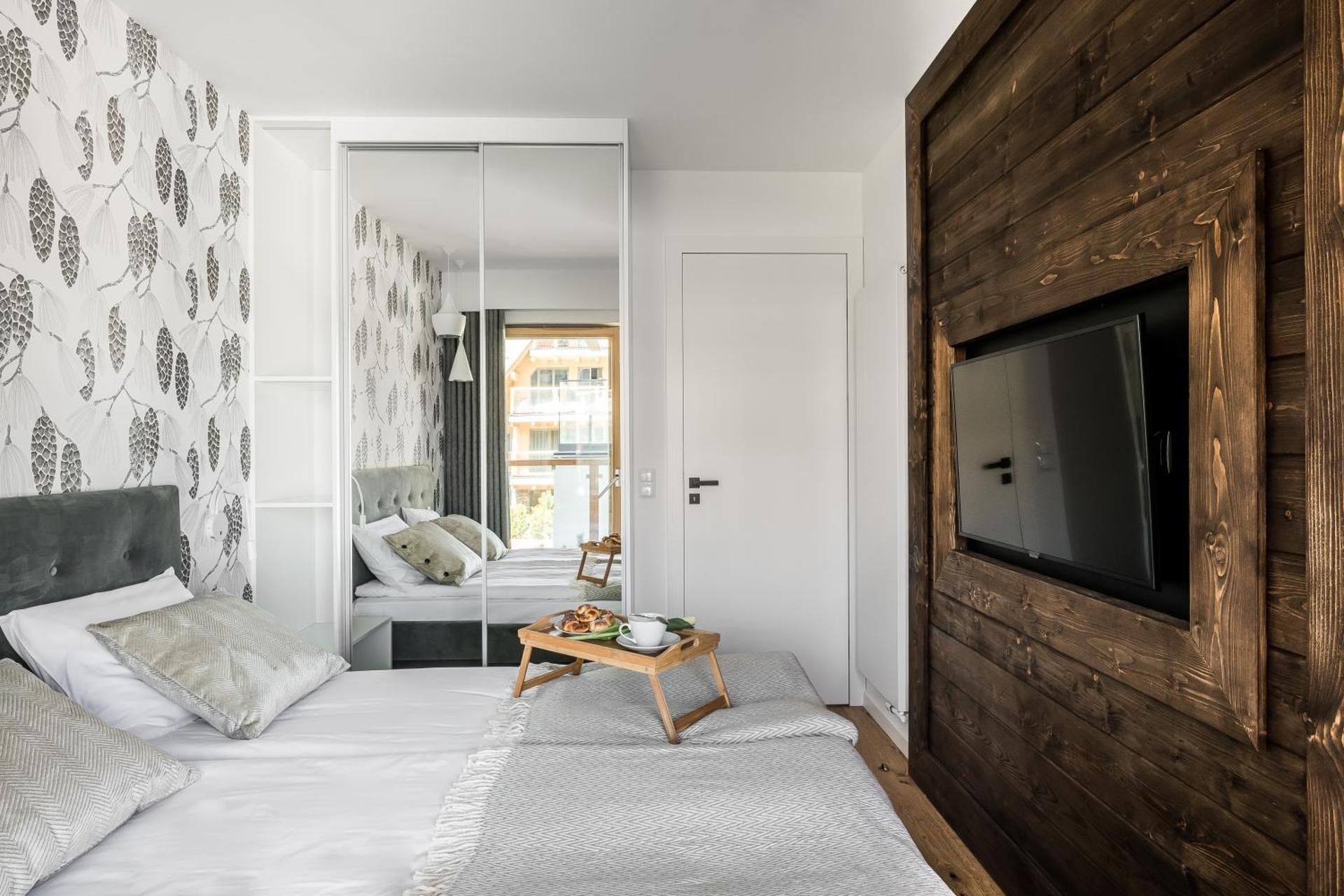 Royal Two-Bedroom Apartment with view