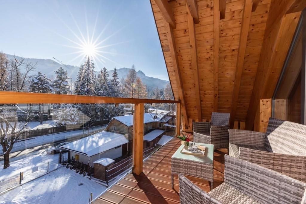 One-Bedroom Apartment with Mezzanine and with Mountain View