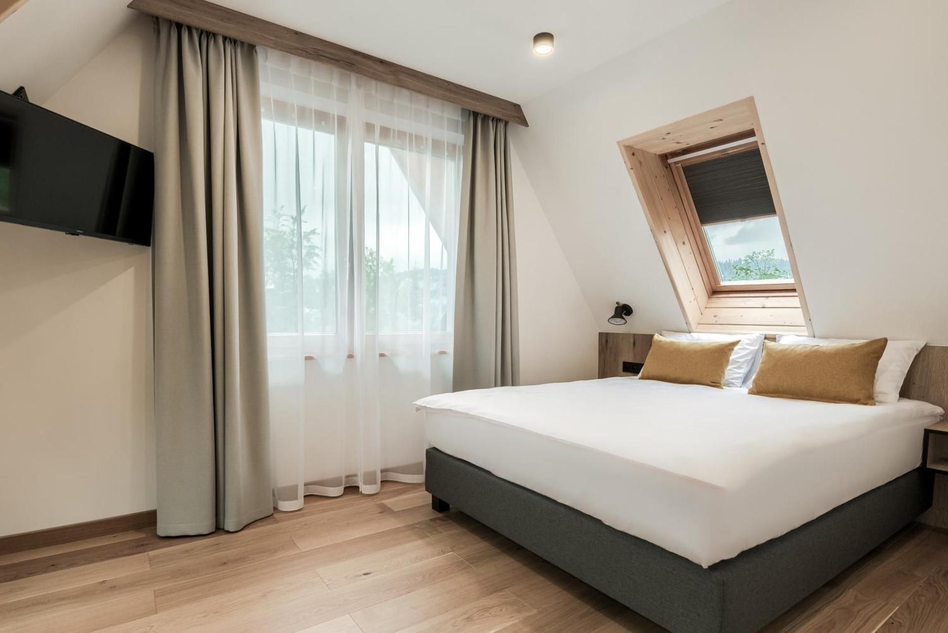 Suite with Balcony