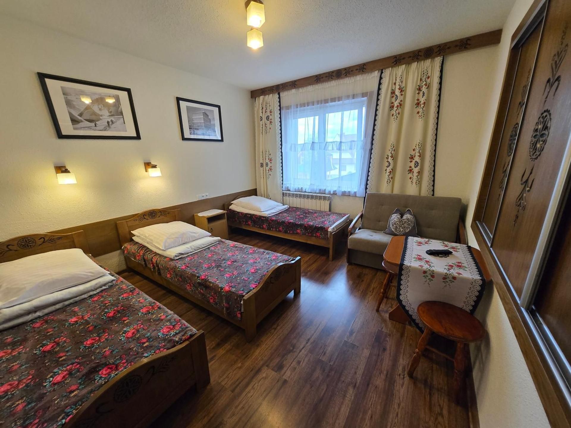 Comfort Triple Room