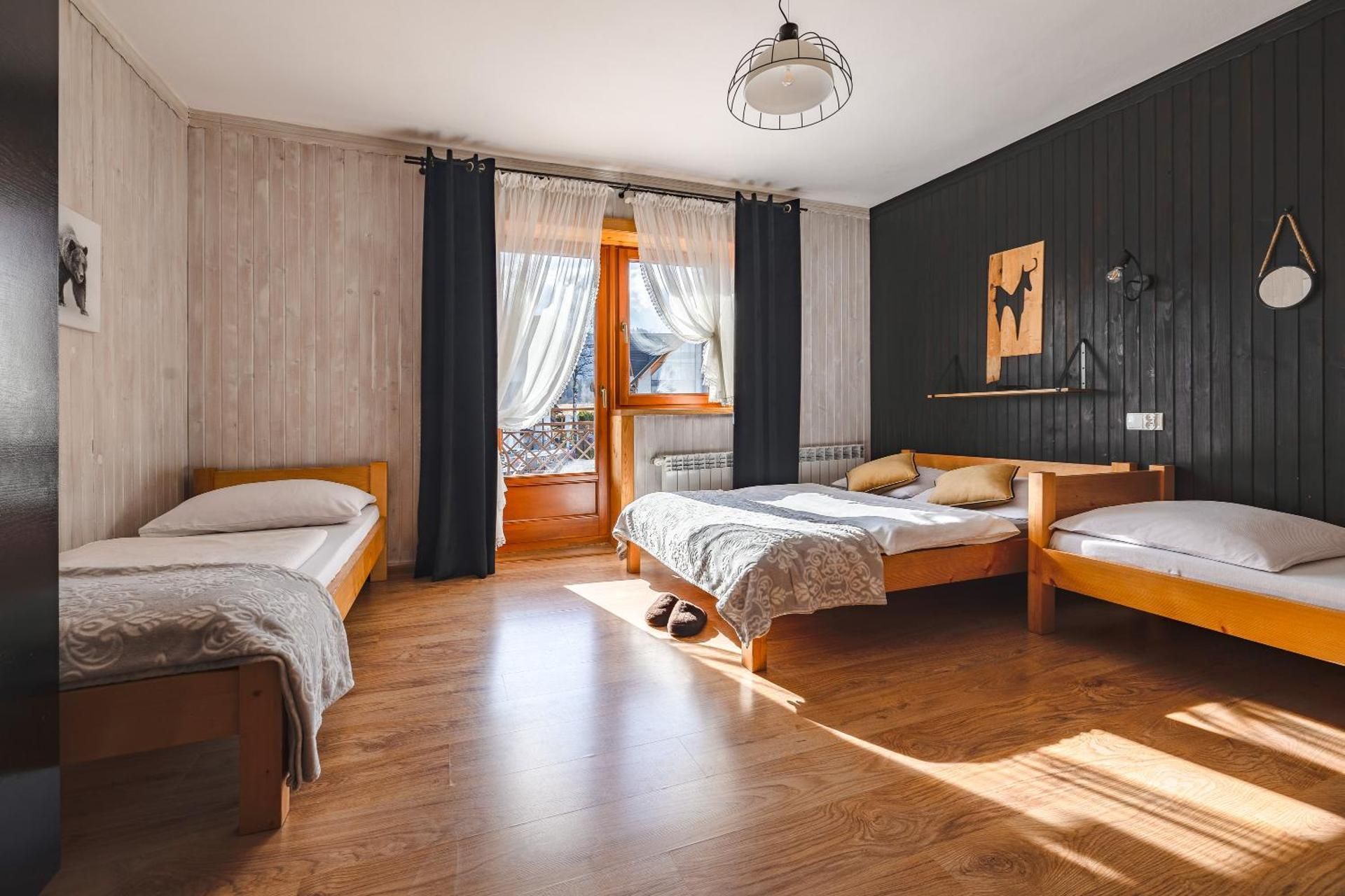 Quadruple Room with Terrace