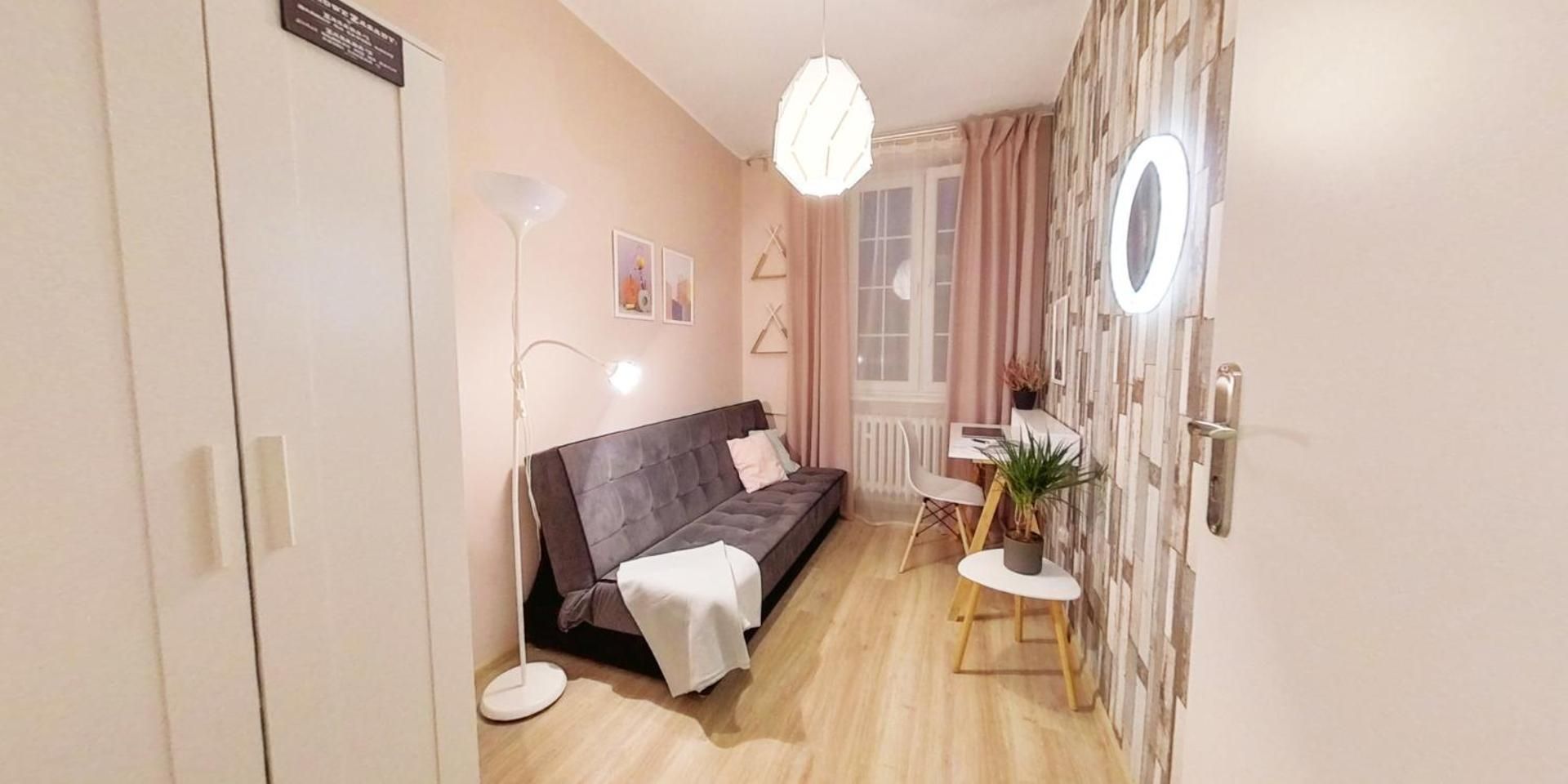 Double Room with Shared Bathroom