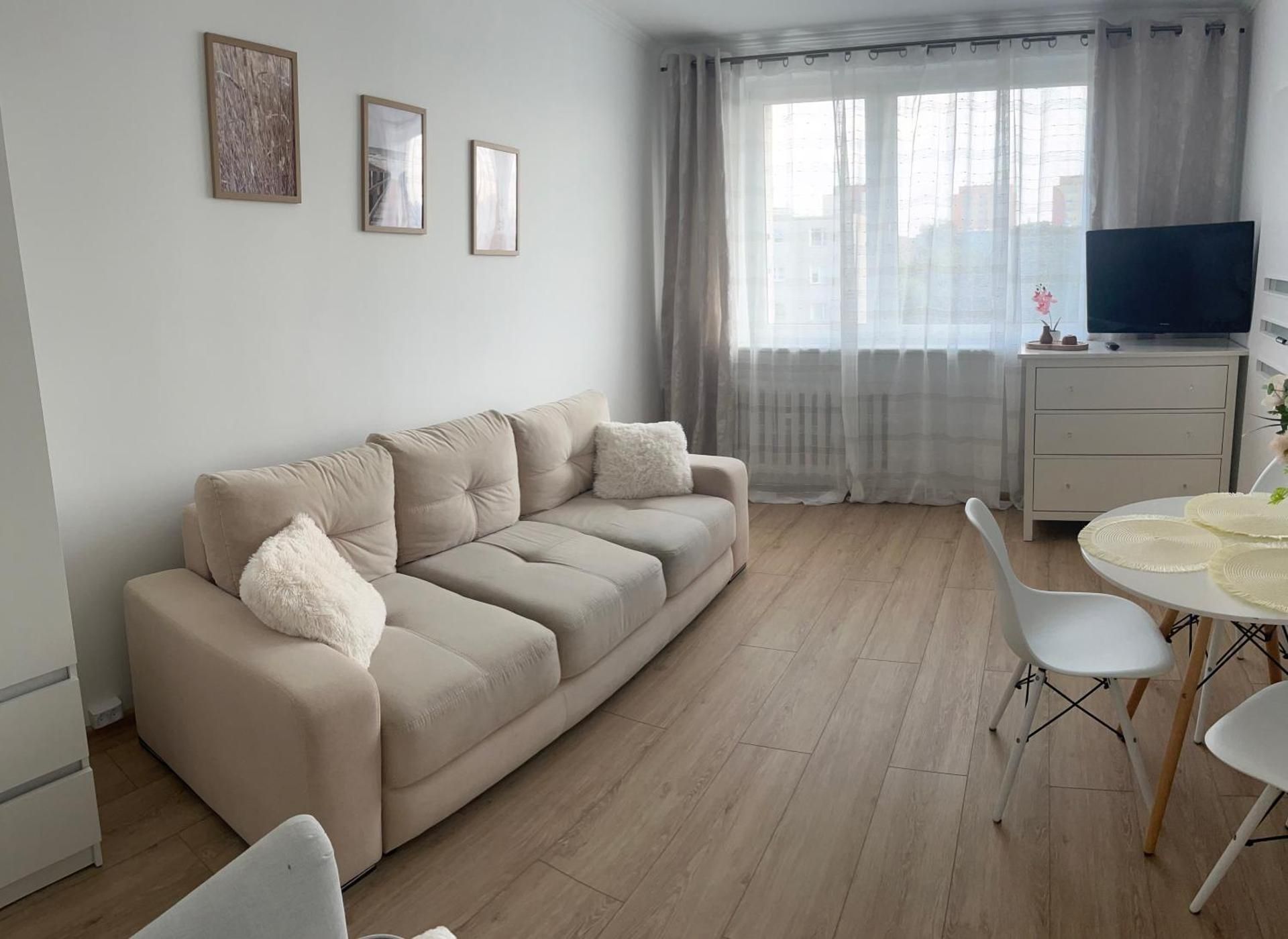 Superior One-Bedroom Apartment