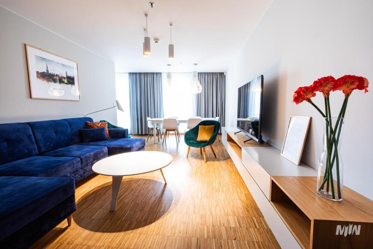 DELUXE APARTMENT
