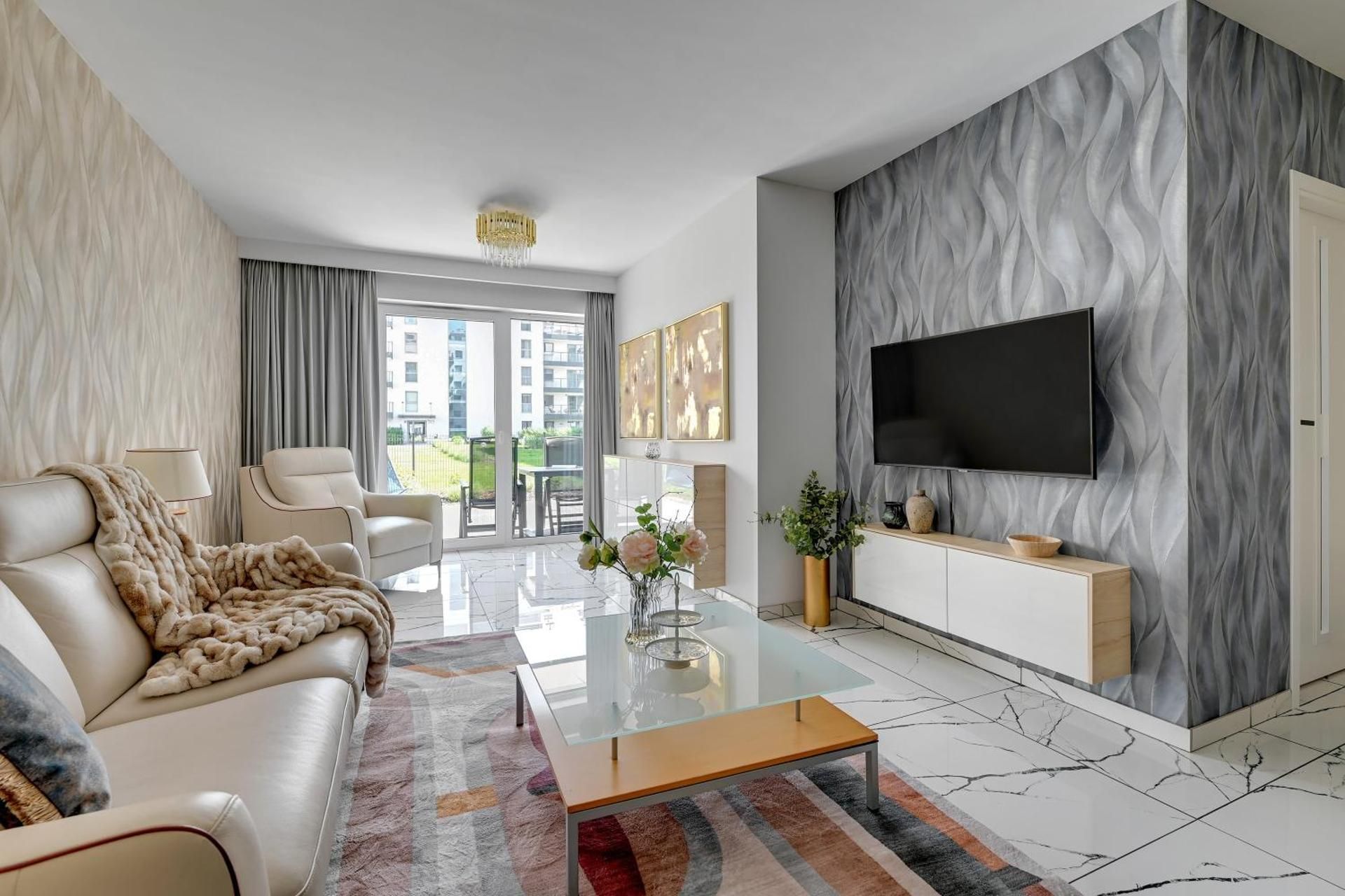 Three-Bedroom Superior Apartment