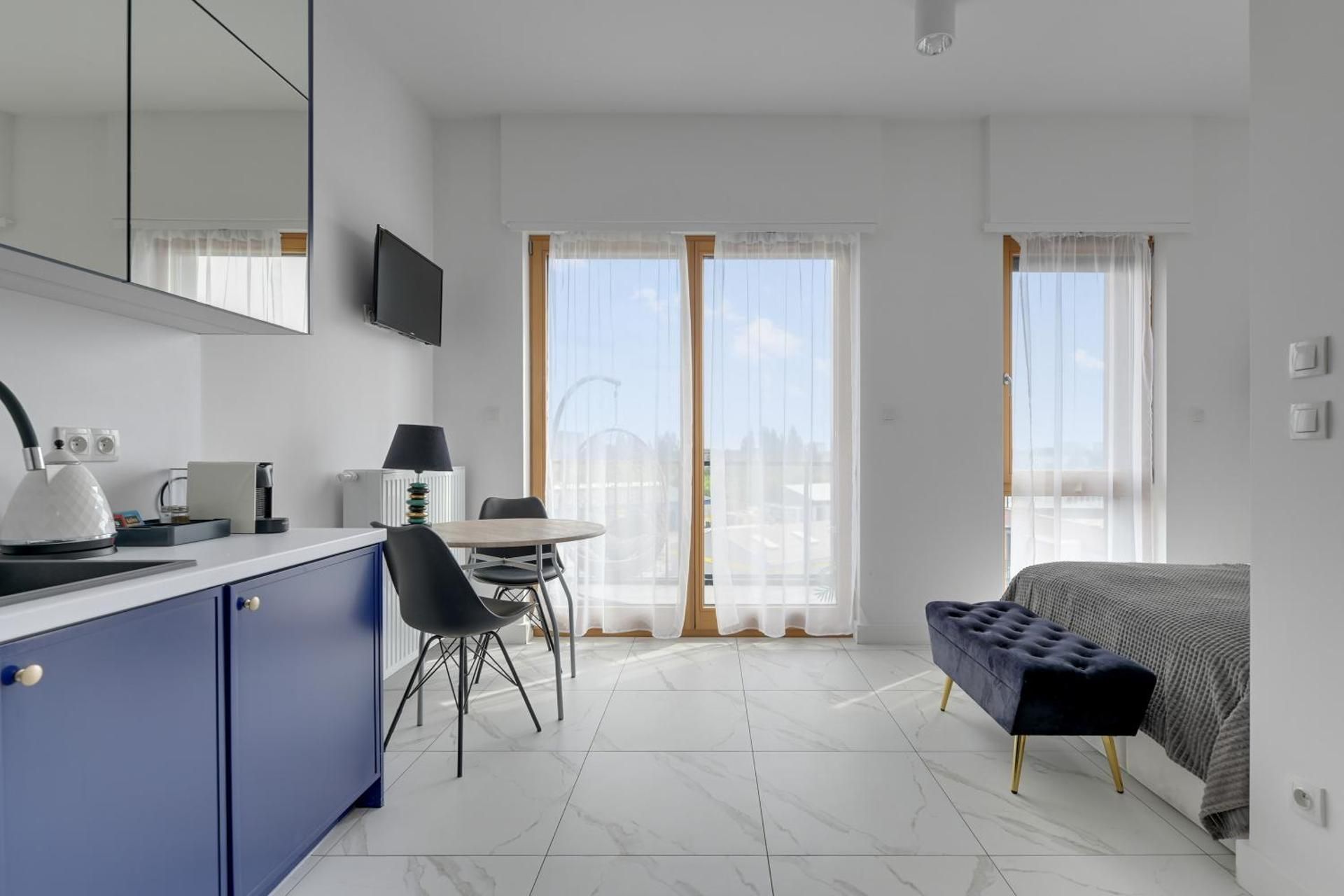 Studio with Balcony