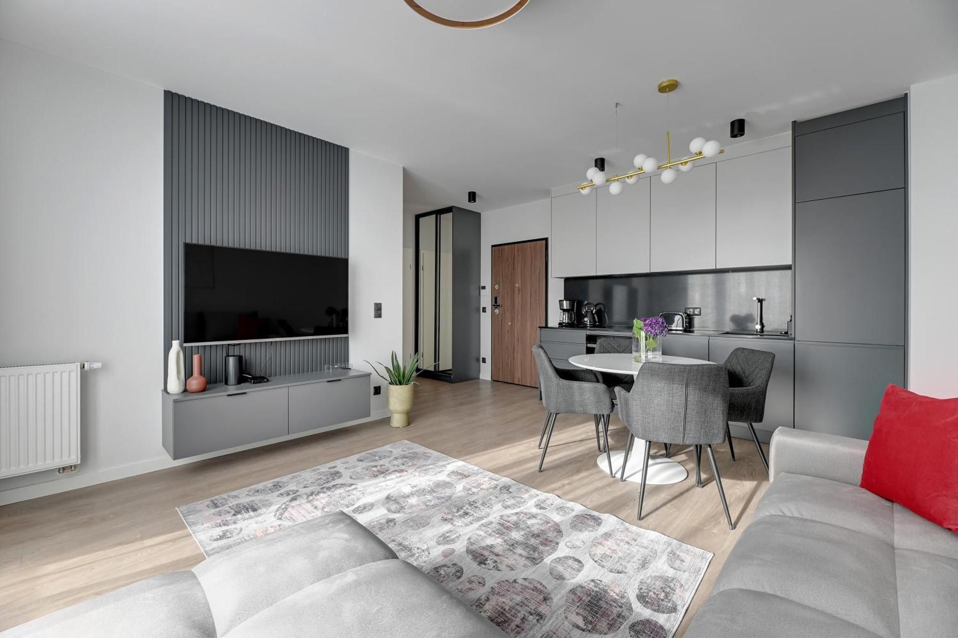 Apartment with Terrace