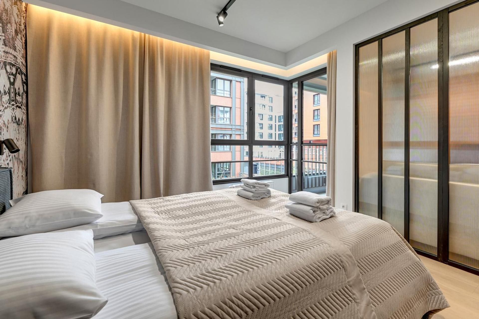 Studio with Sofa Bed