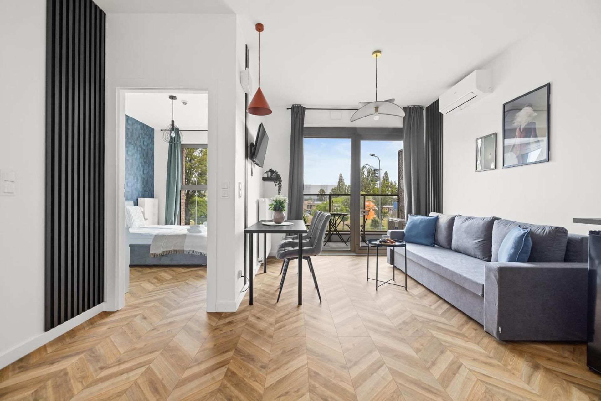 One-Bedroom Deluxe Apartment