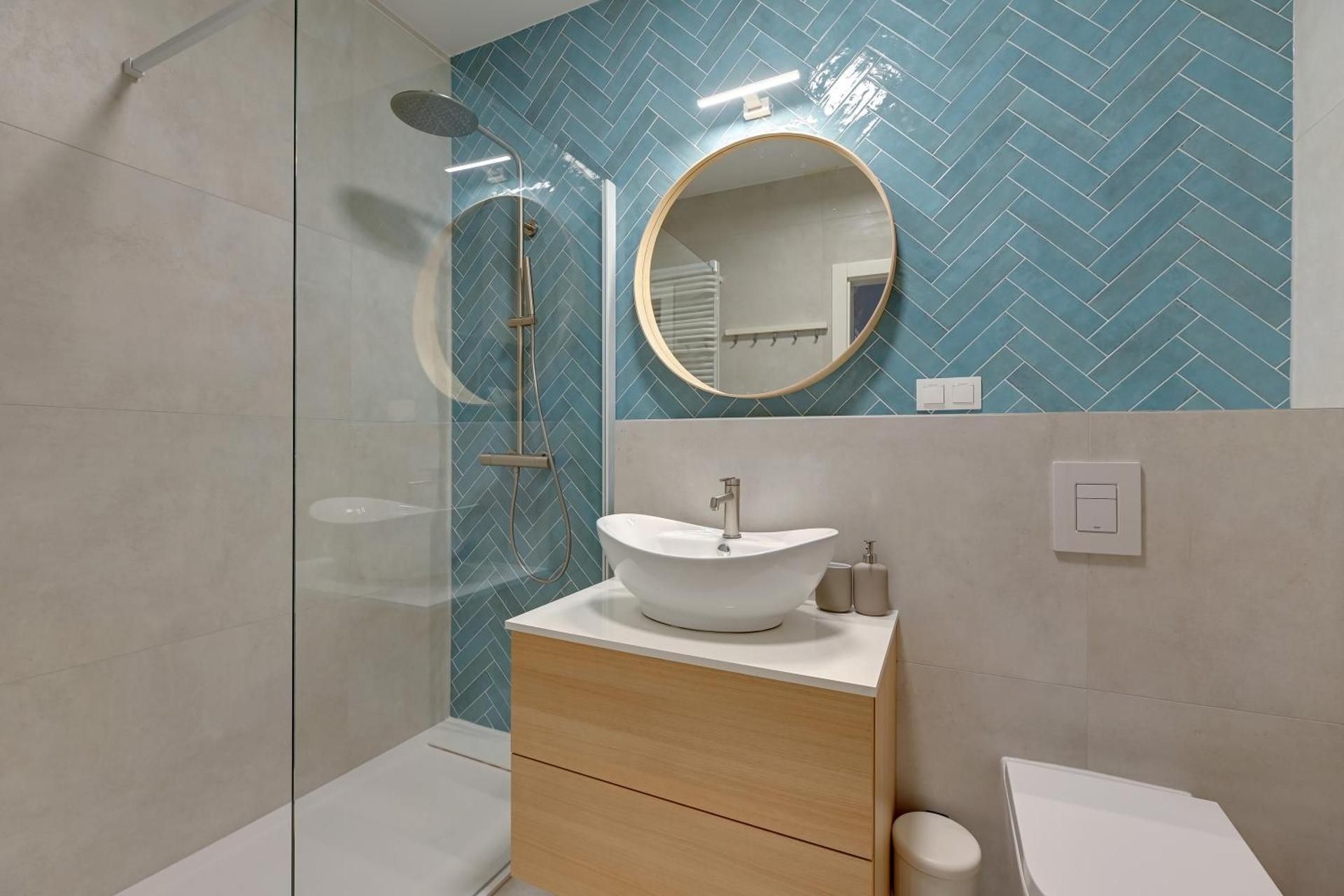 Two-Bedroom Deluxe Apartment