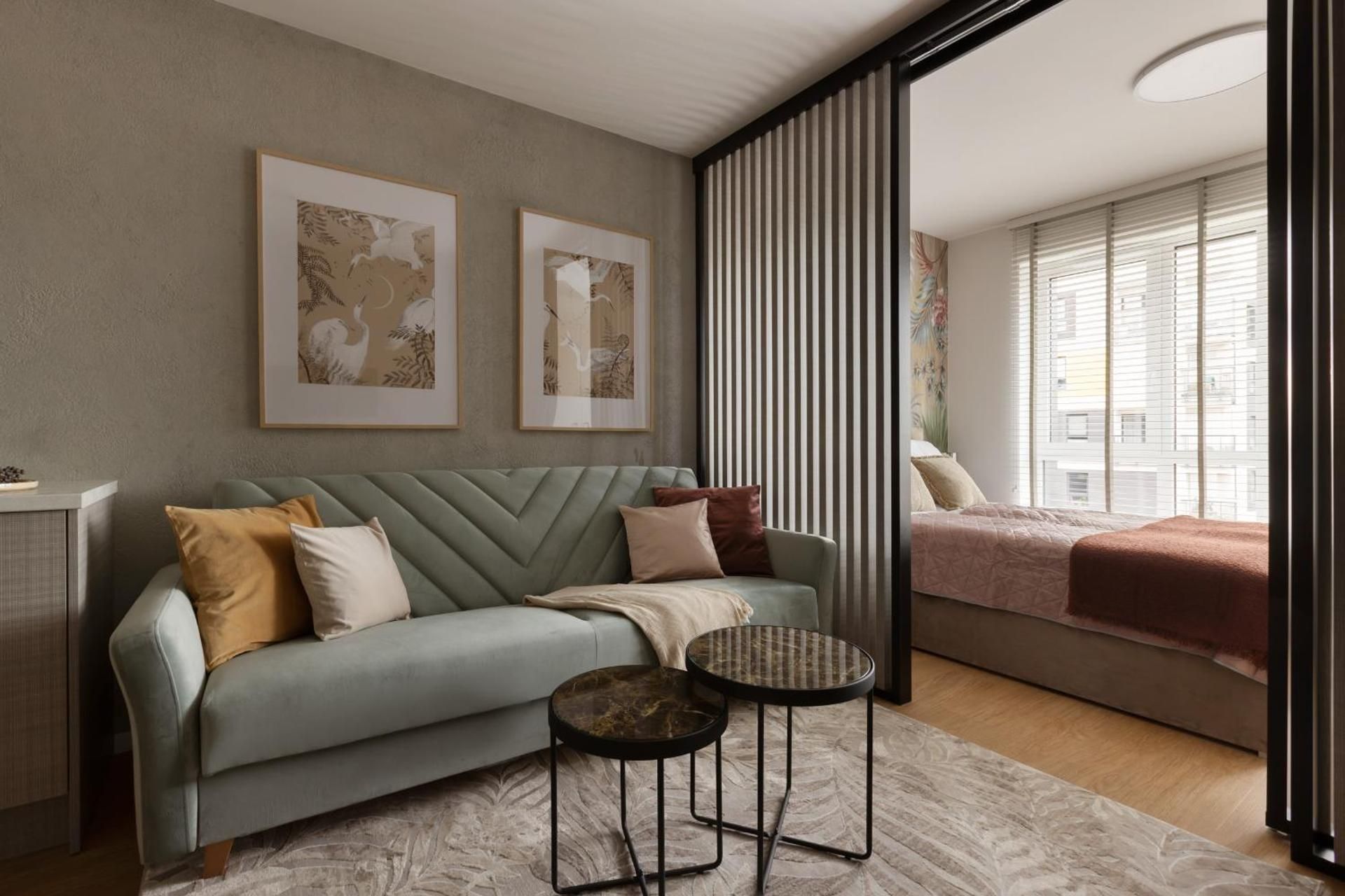 One-Bedroom Apartment