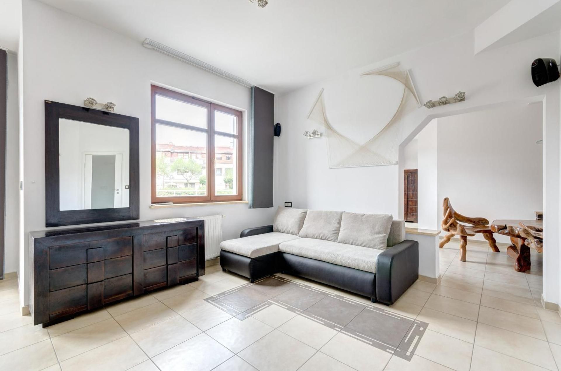 Large Studio with Terrace (4 Adults)