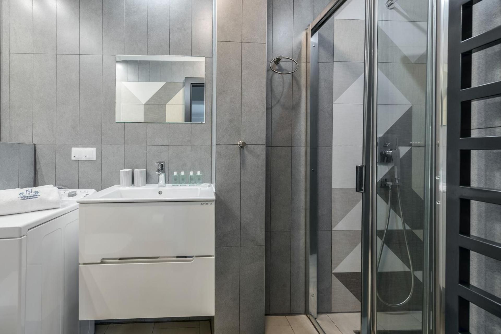 One-Bedroom Apartment with Terrace
