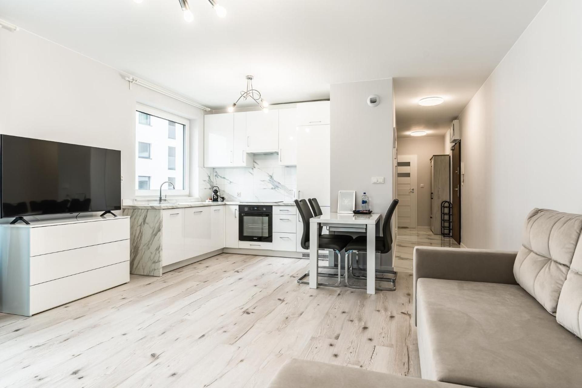 Pure Rental Premium Apartments C2224