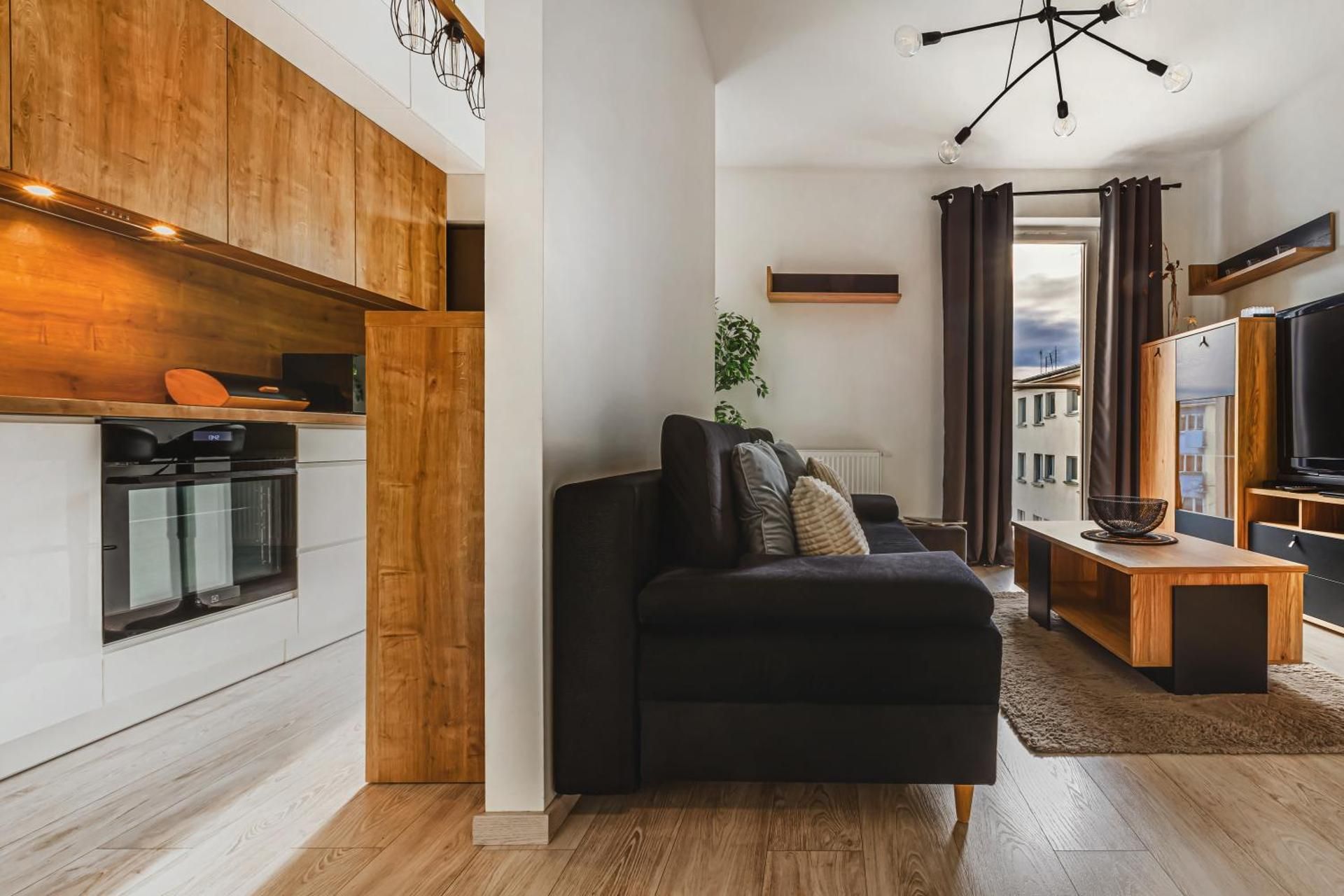 Apartment - Split Level