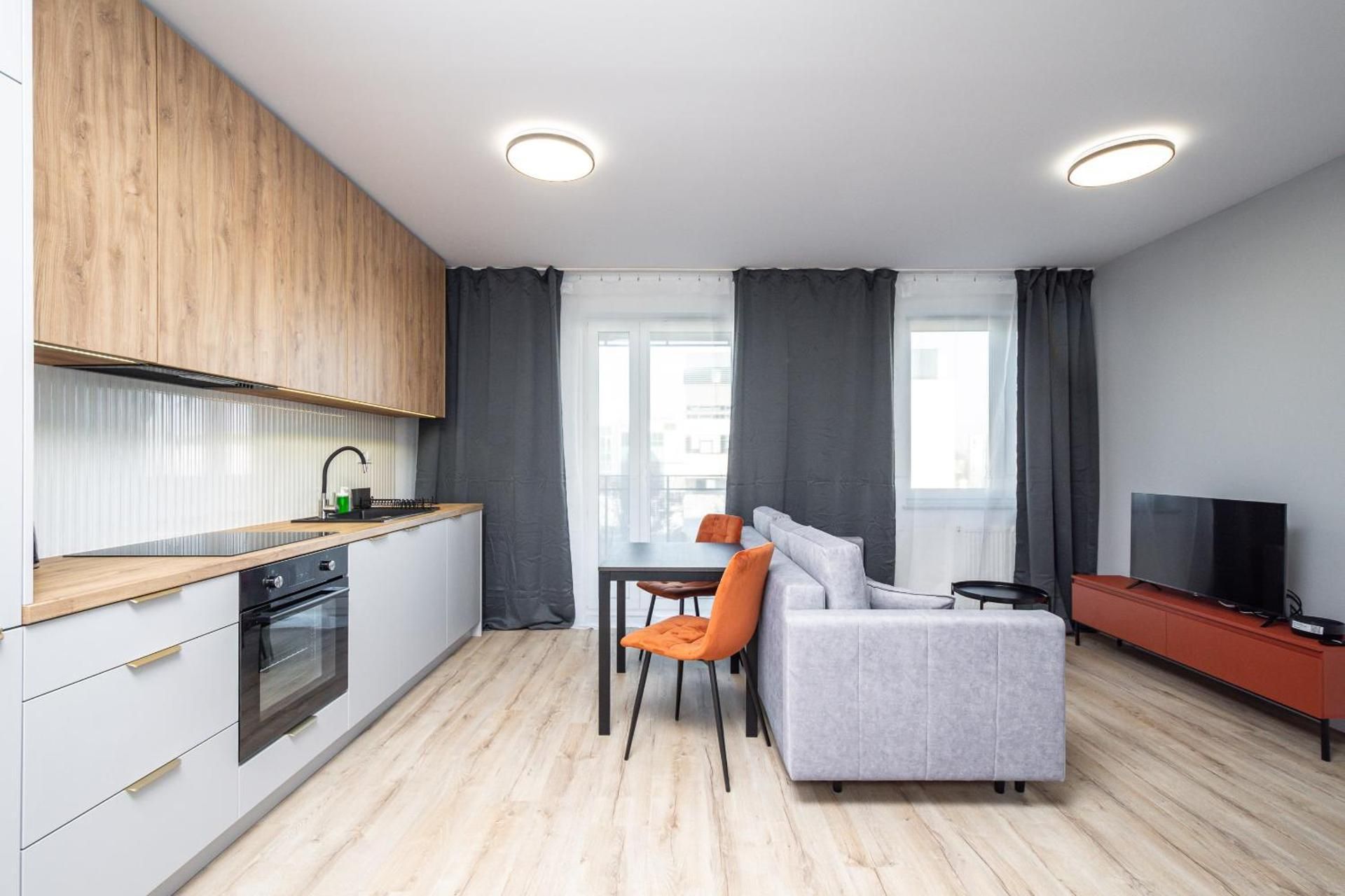 One-Bedroom Apartment with Balcony