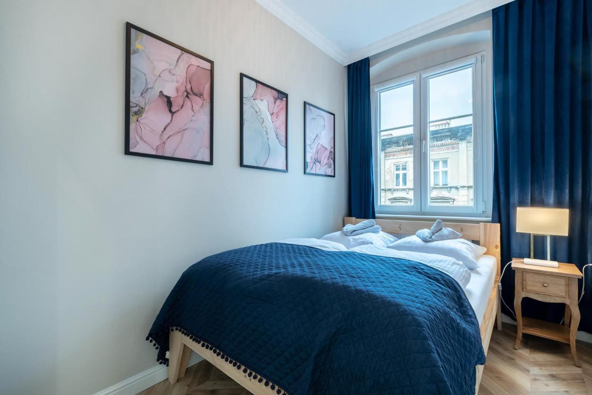 One-Bedroom Family Apartment