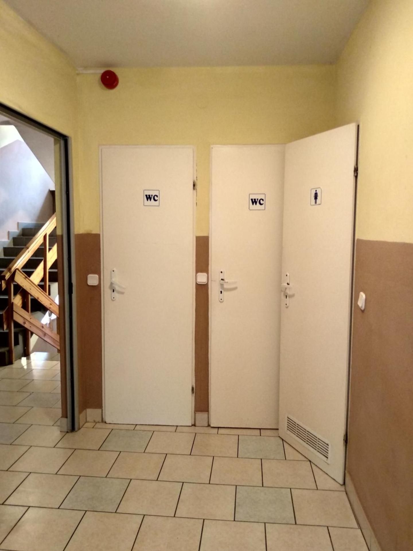Mixed Dormitory Room