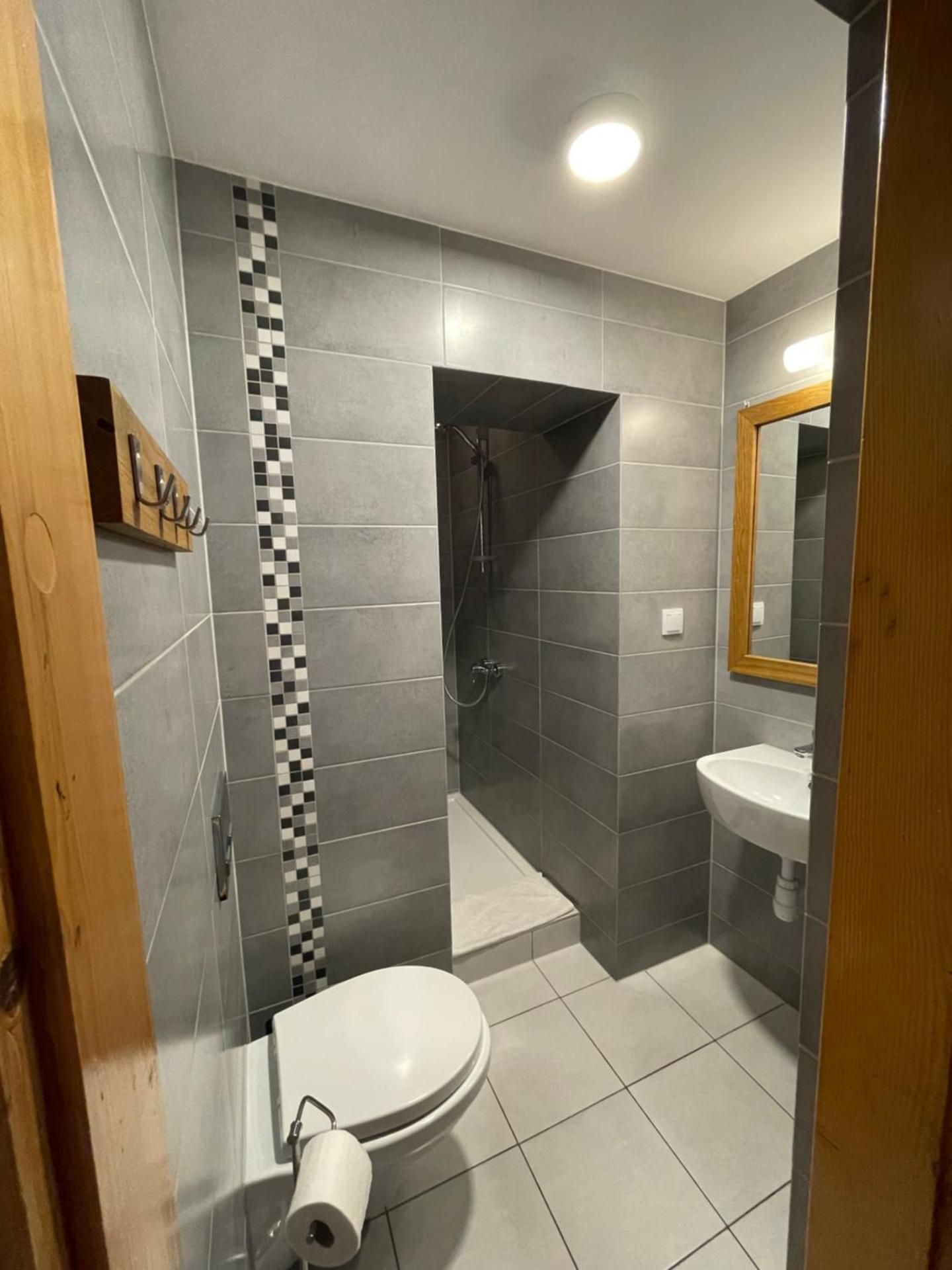 Triple Room with Private Bathroom