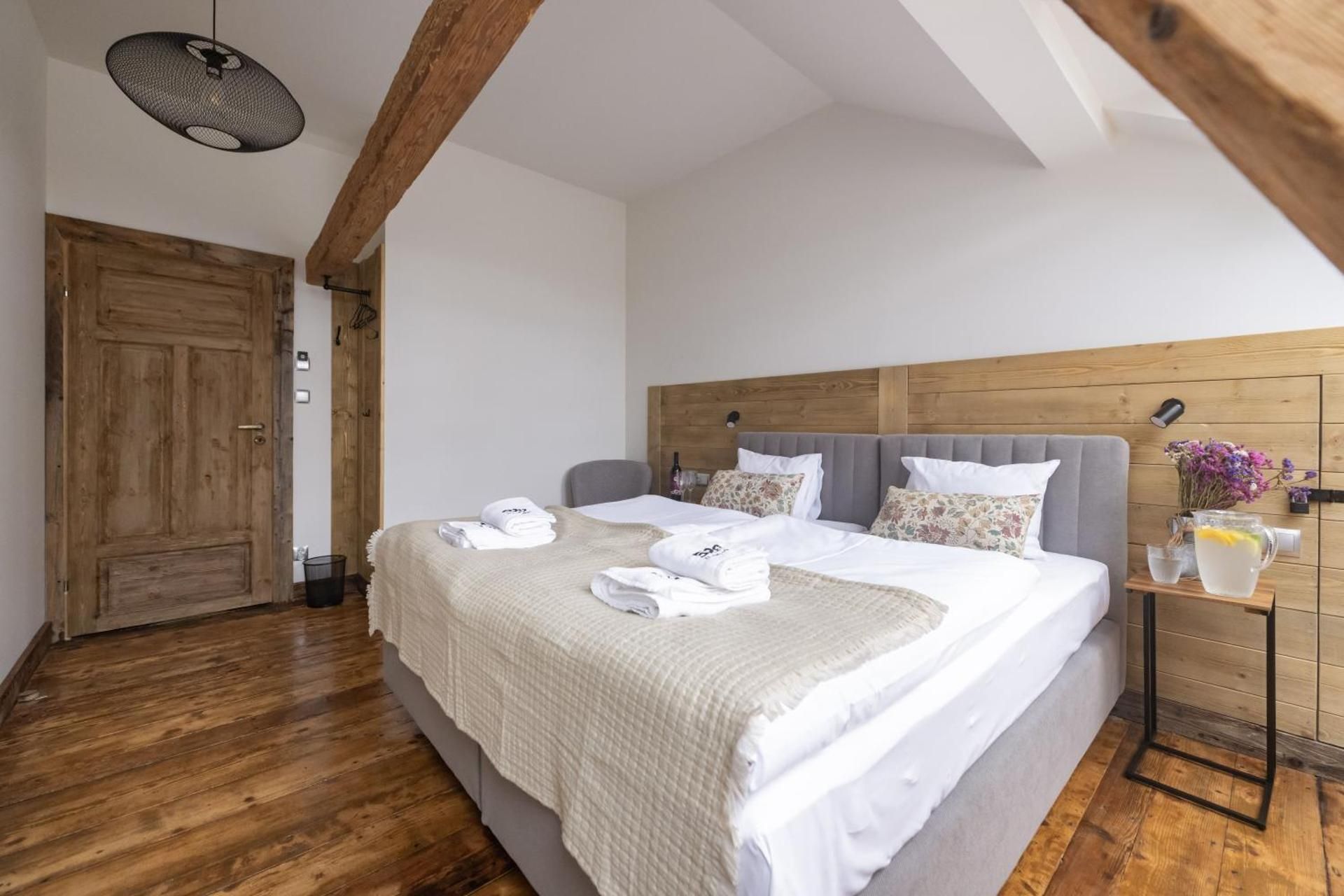 Triple Room with Mountain View