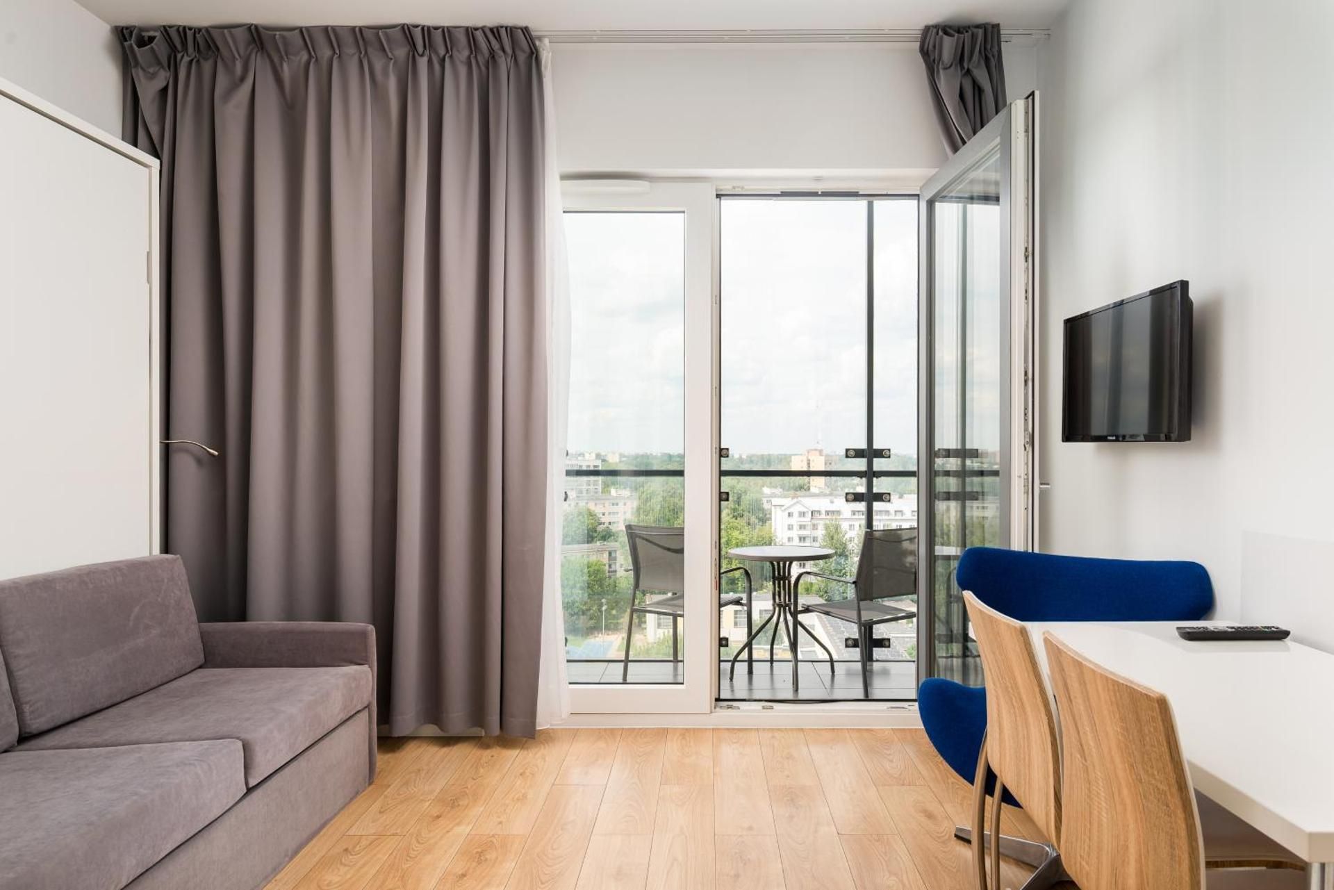 Studio with Balcony