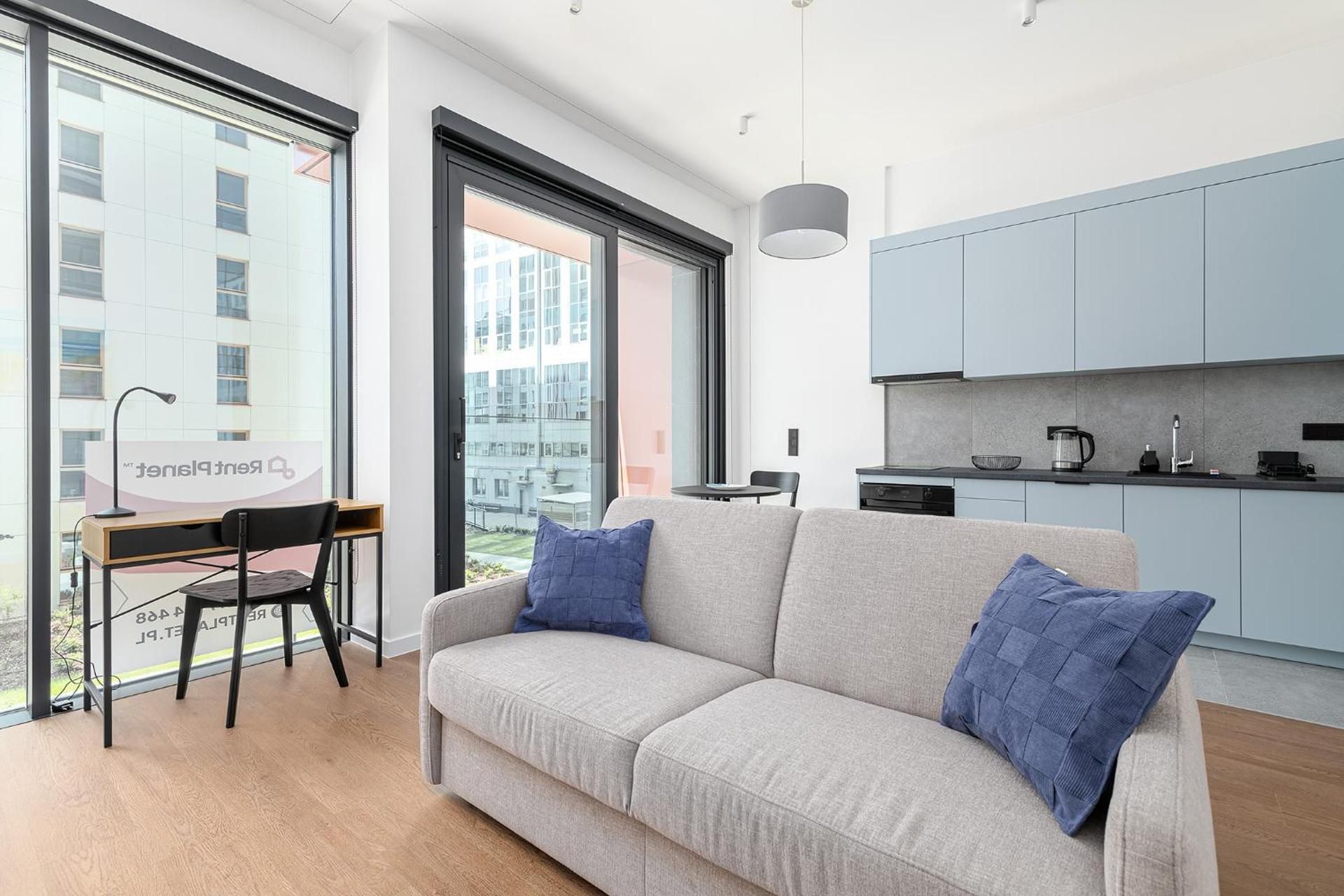 Studio with Sofa Bed