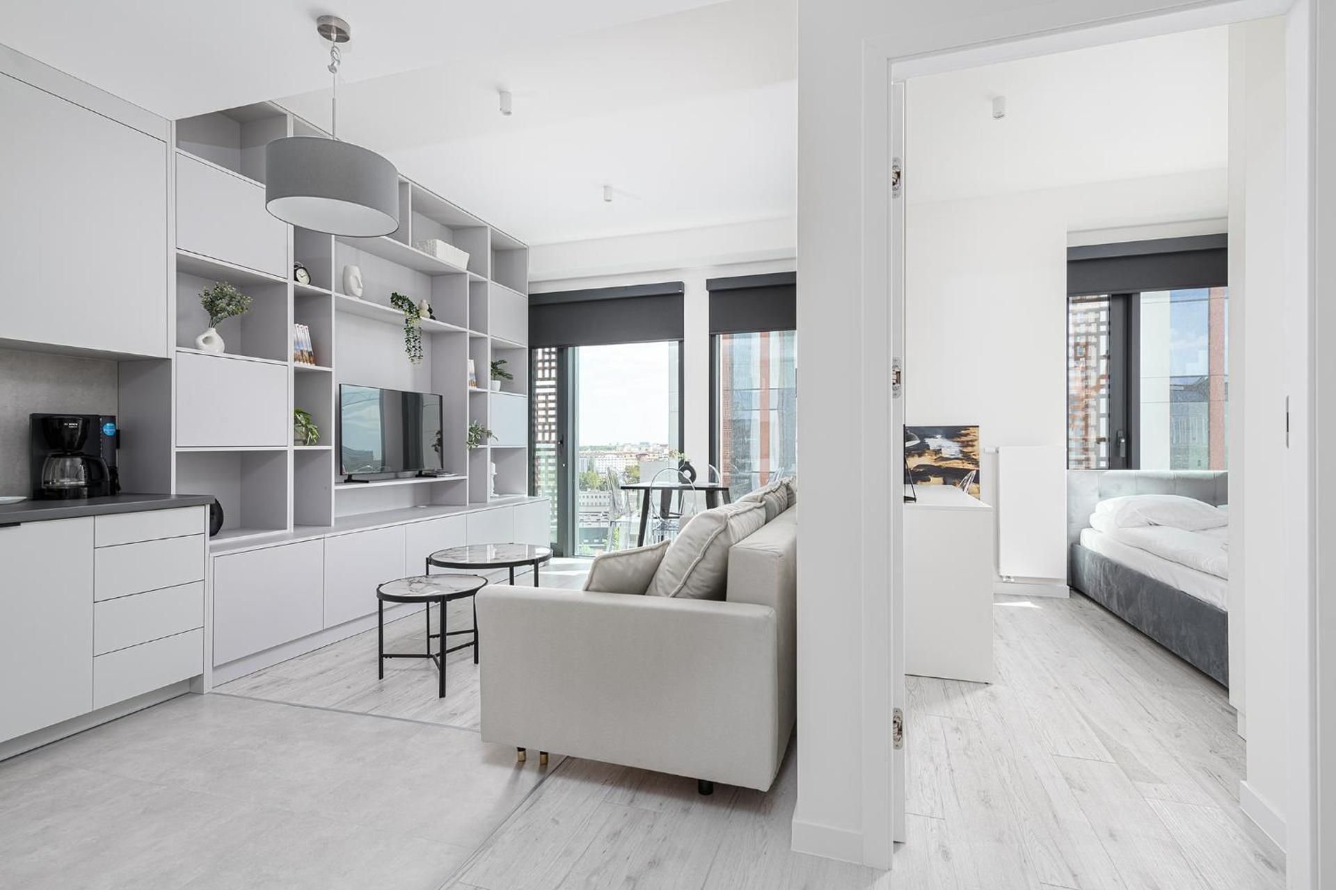 DELUXE APARTMENT
