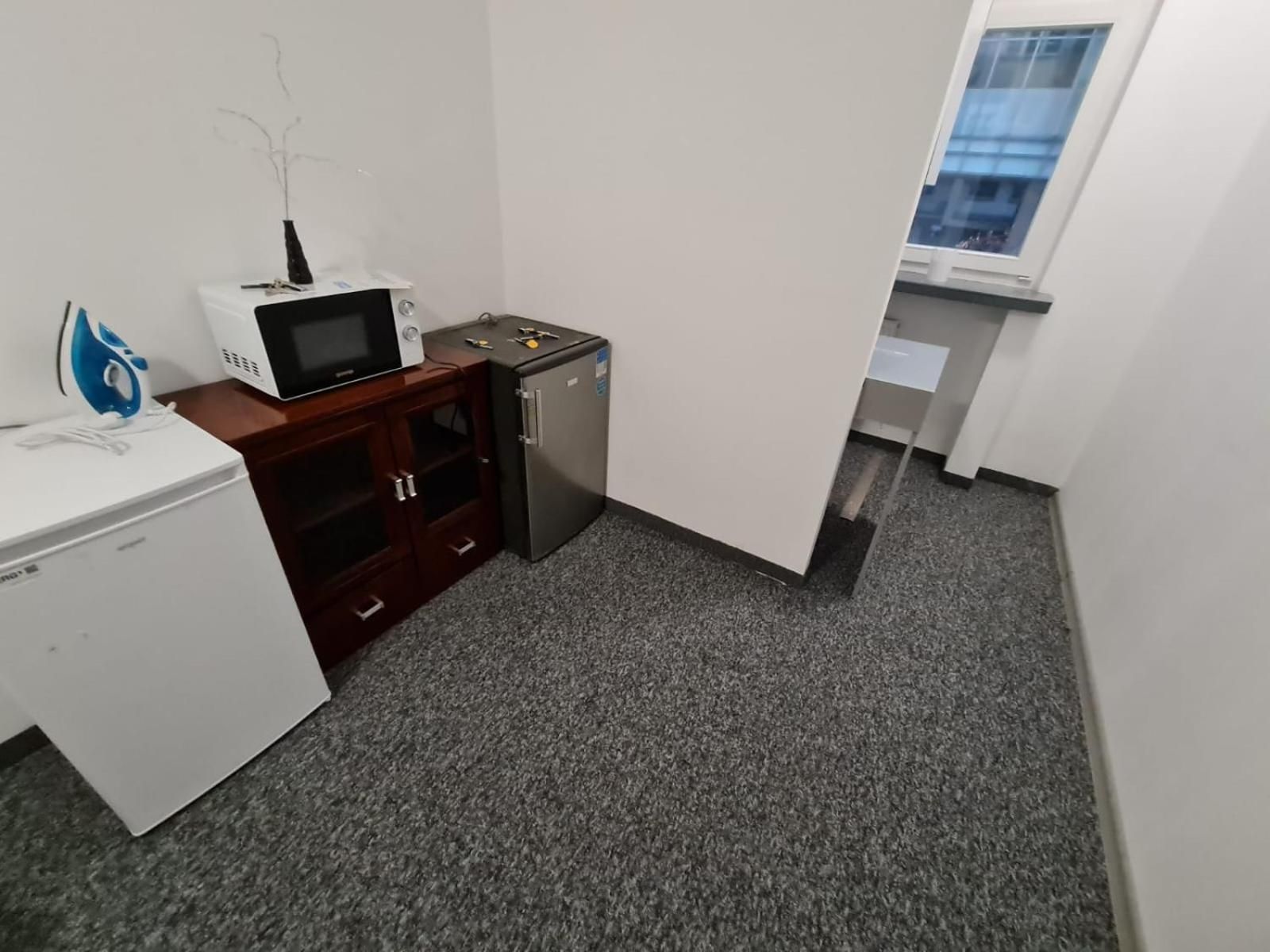 Large Single Room