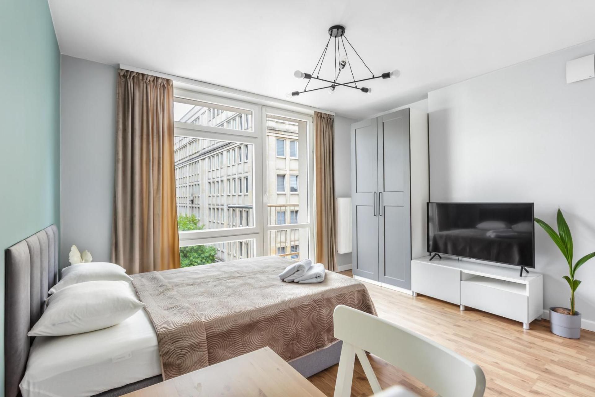 Studio with Balcony