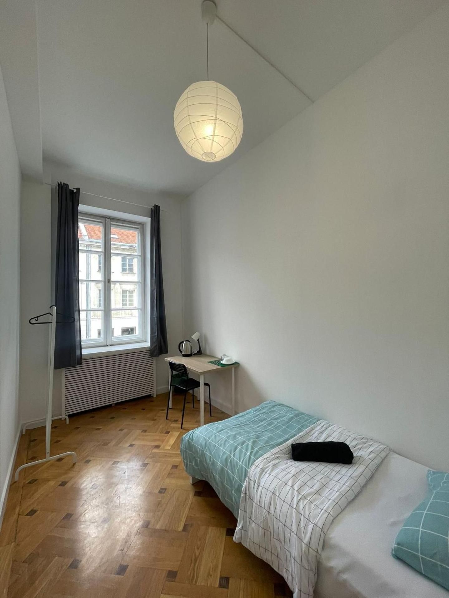 Large Single Room