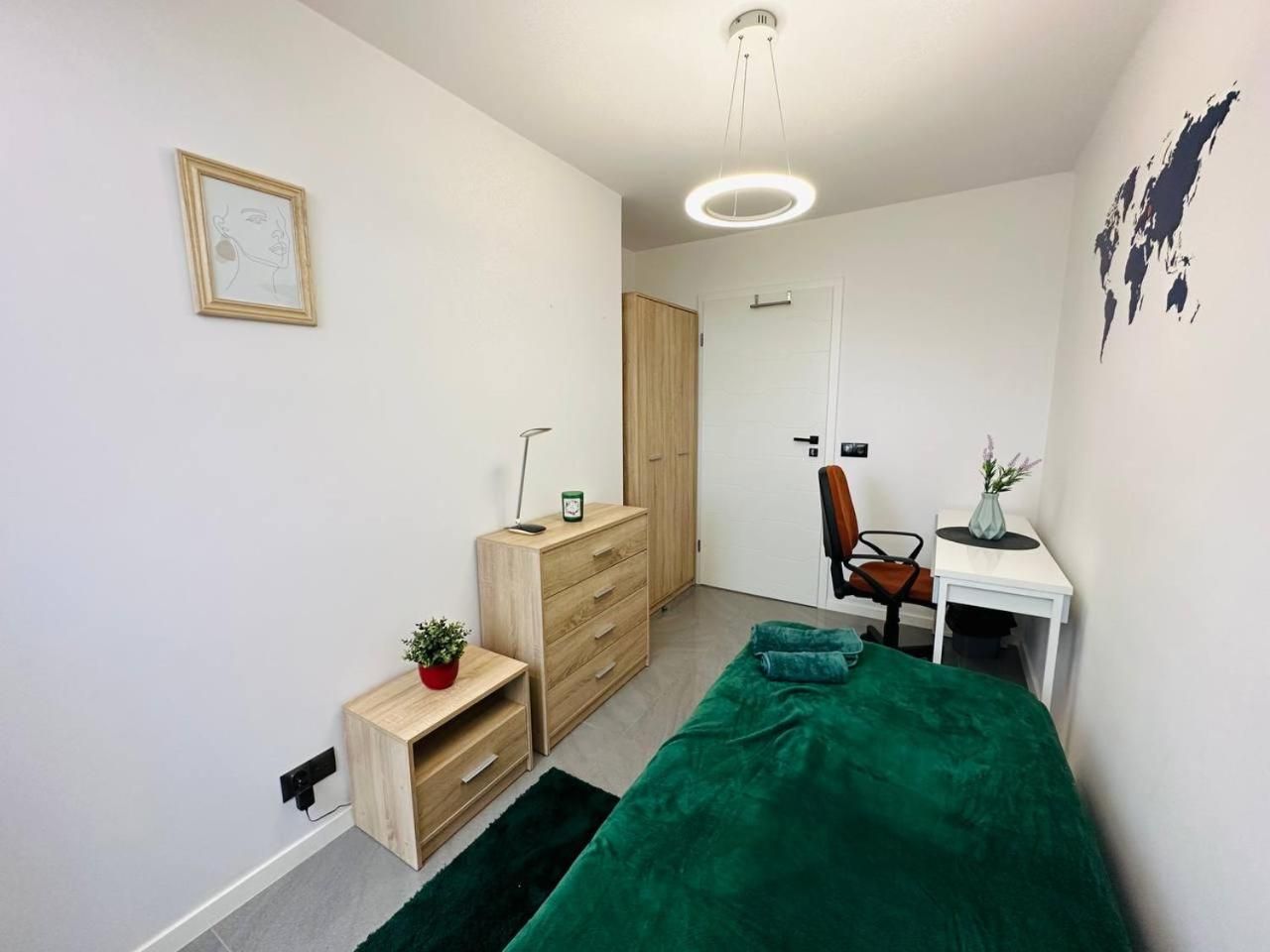 Deluxe Single Room