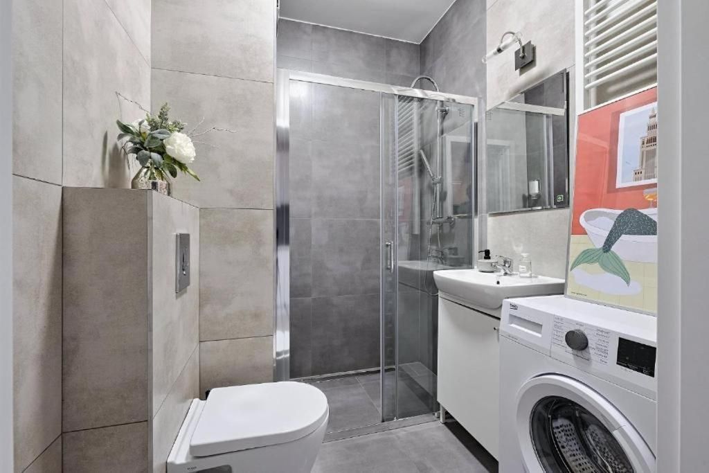 Studio Apartment with Balcony