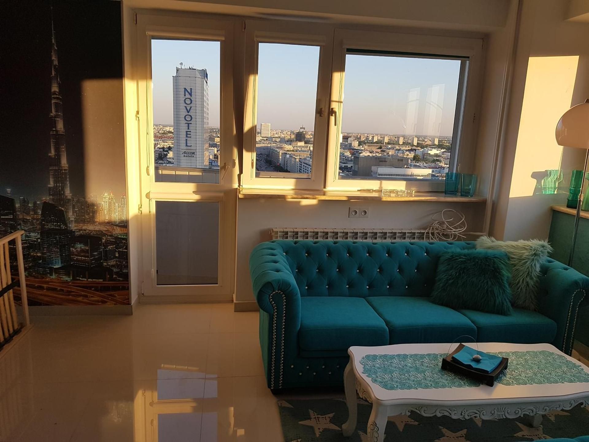 DELUXE APARTMENT