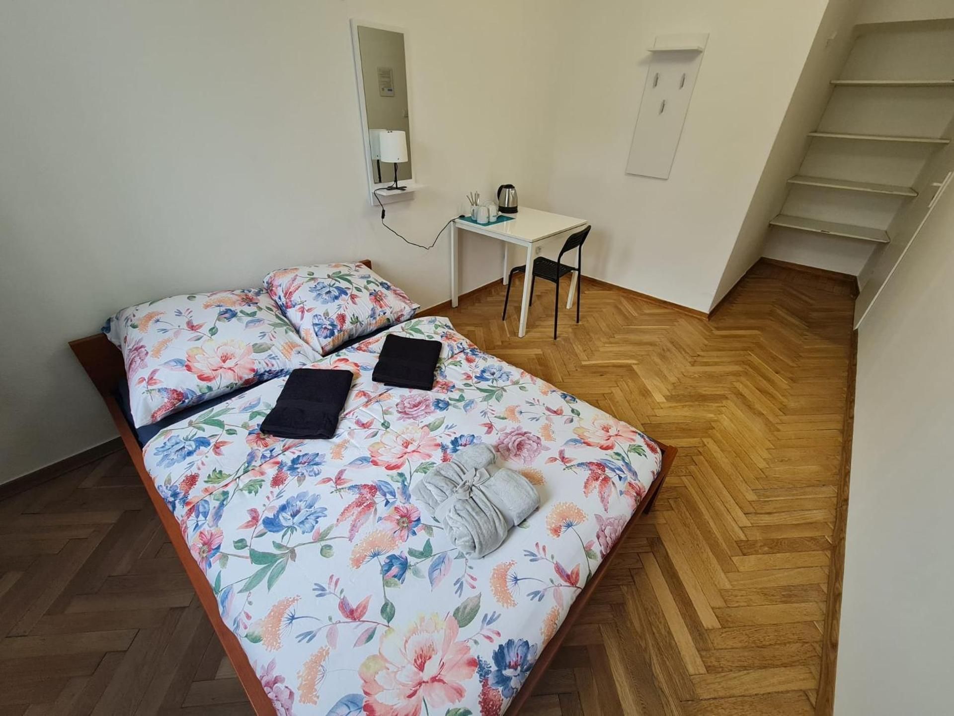 Large Double Room