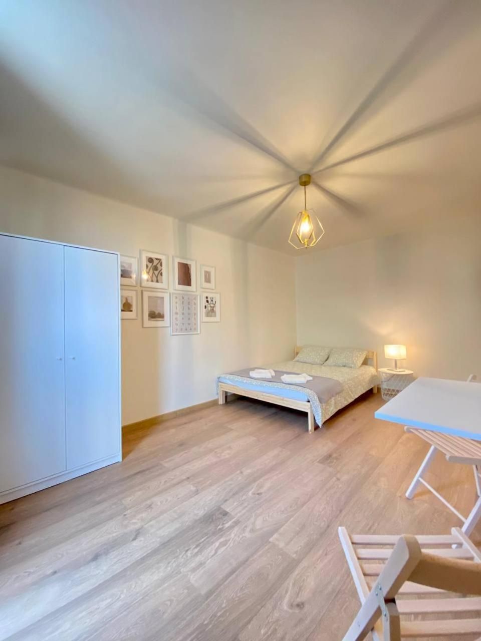 Double Room with Shared Bathroom