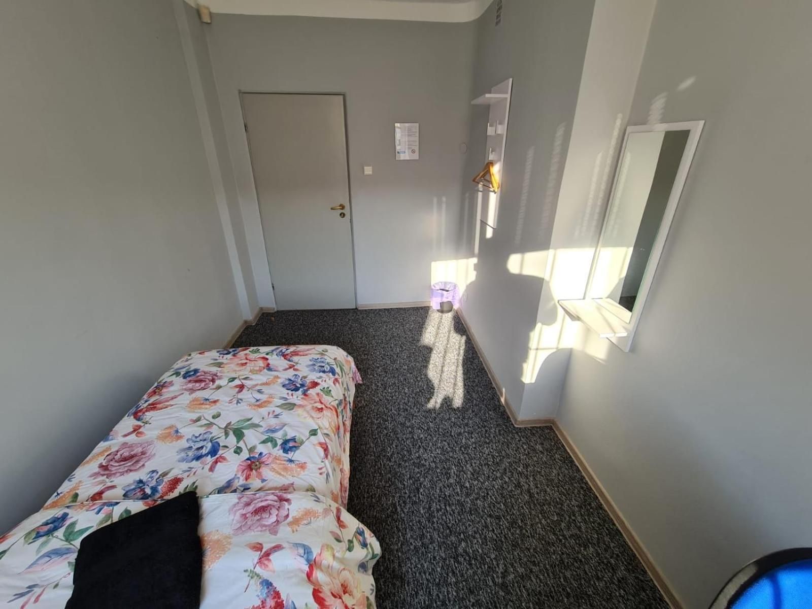 Large Single Room